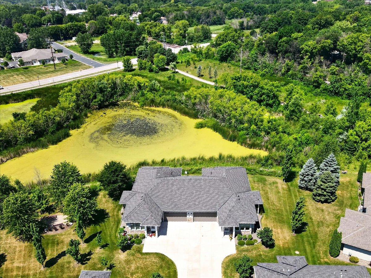 1121 Willowbrook Circle
