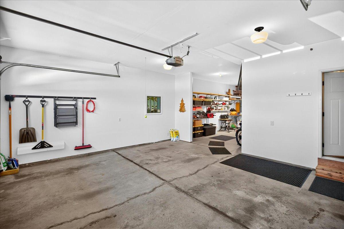 1121 Willowbrook Circle