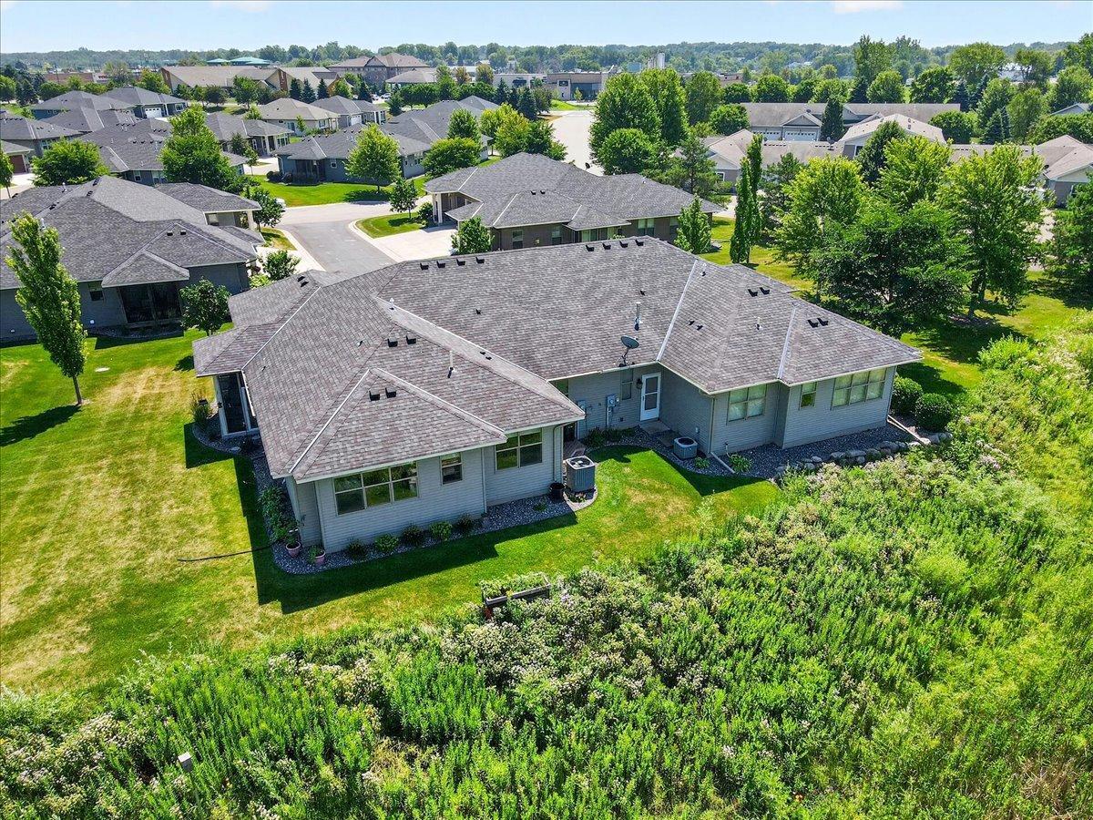 1121 Willowbrook Circle
