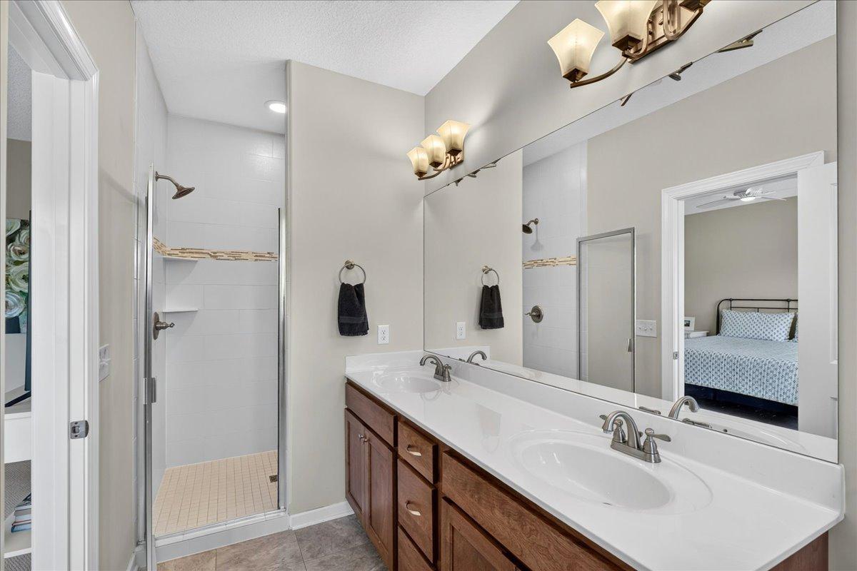1121 Willowbrook Circle