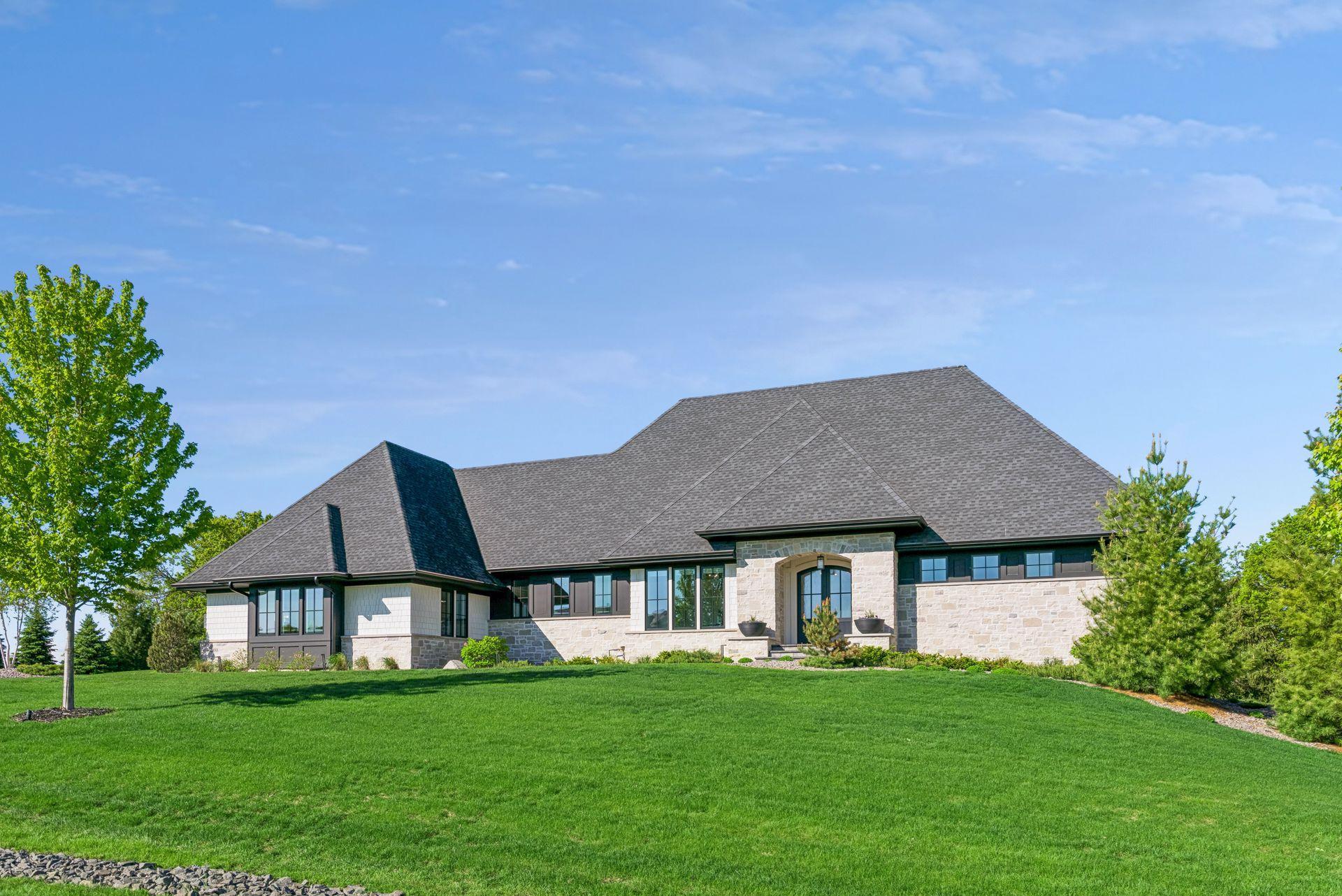 2888 Deer Hill Road