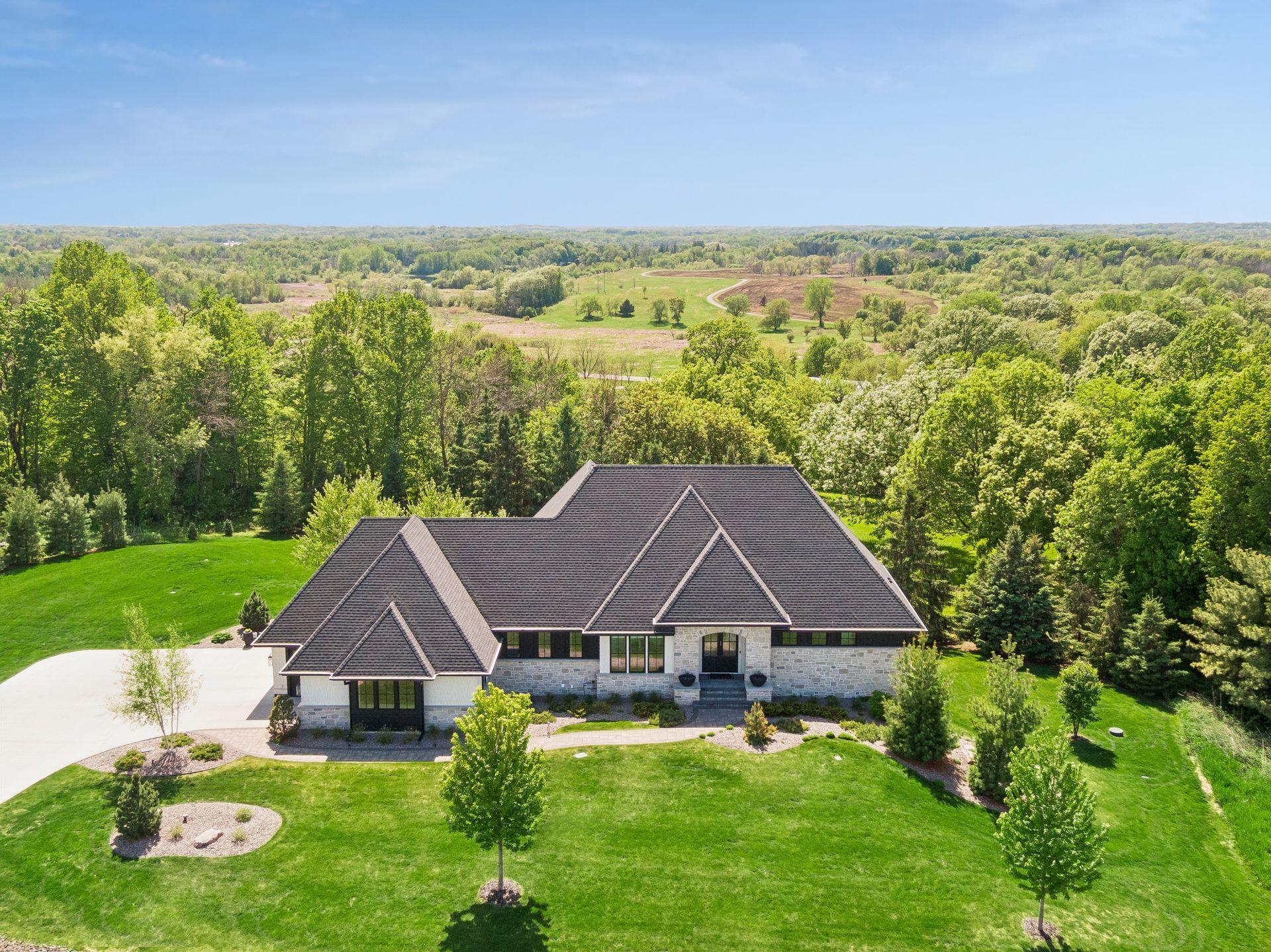 2888 Deer Hill Road