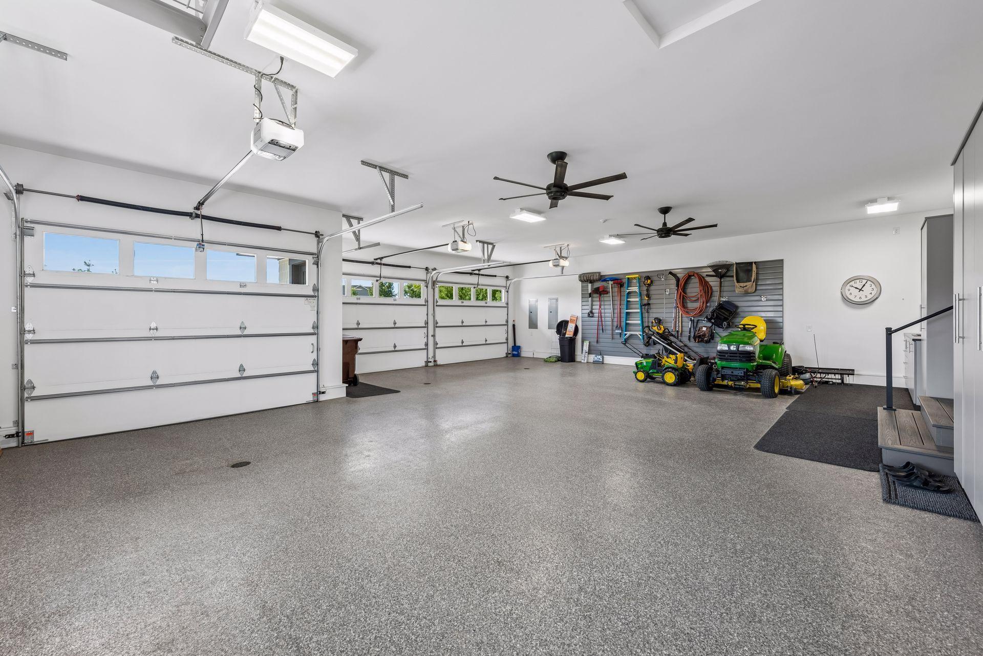 2888 Deer Hill Road
