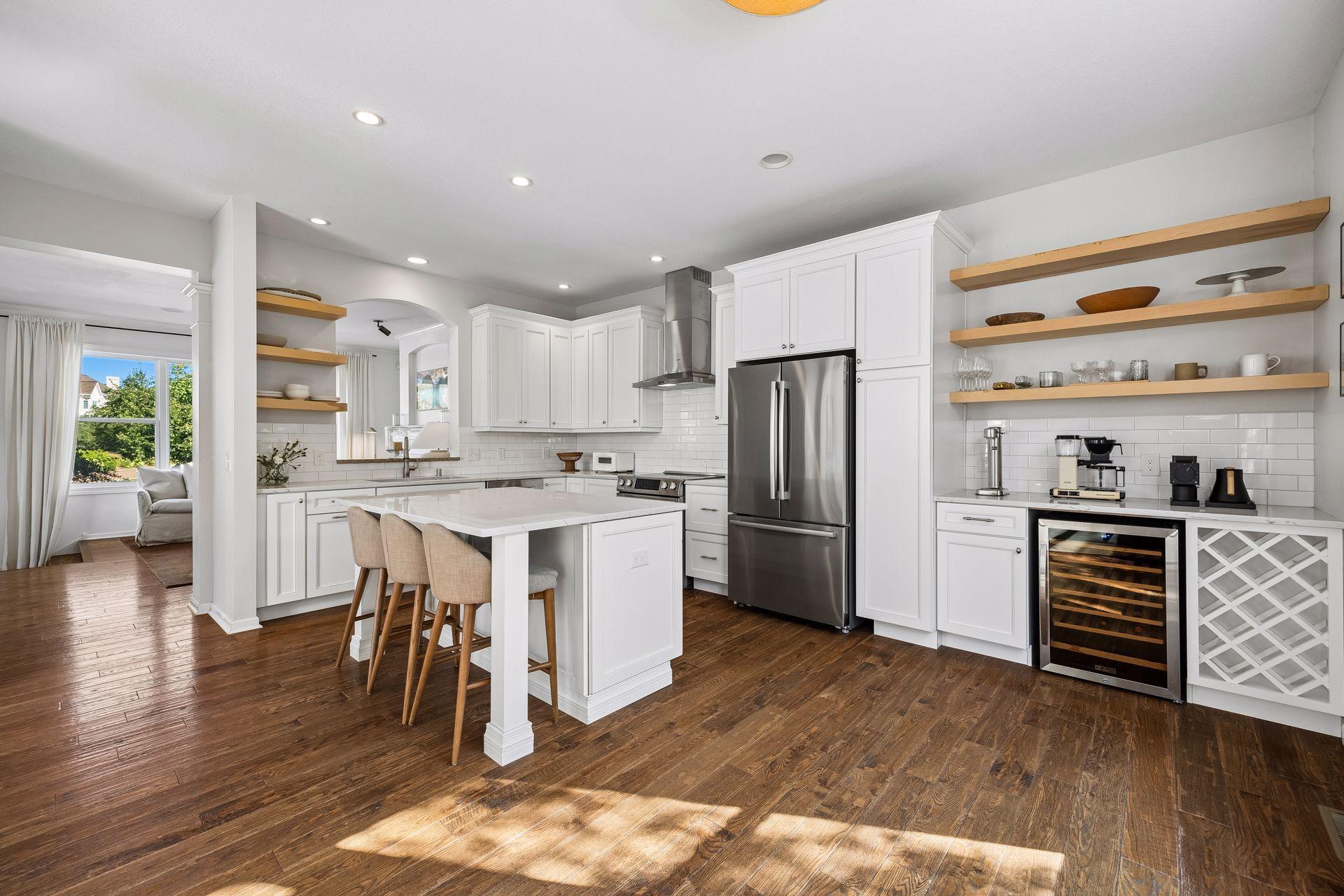 1 4th Avenue N Unit: 101