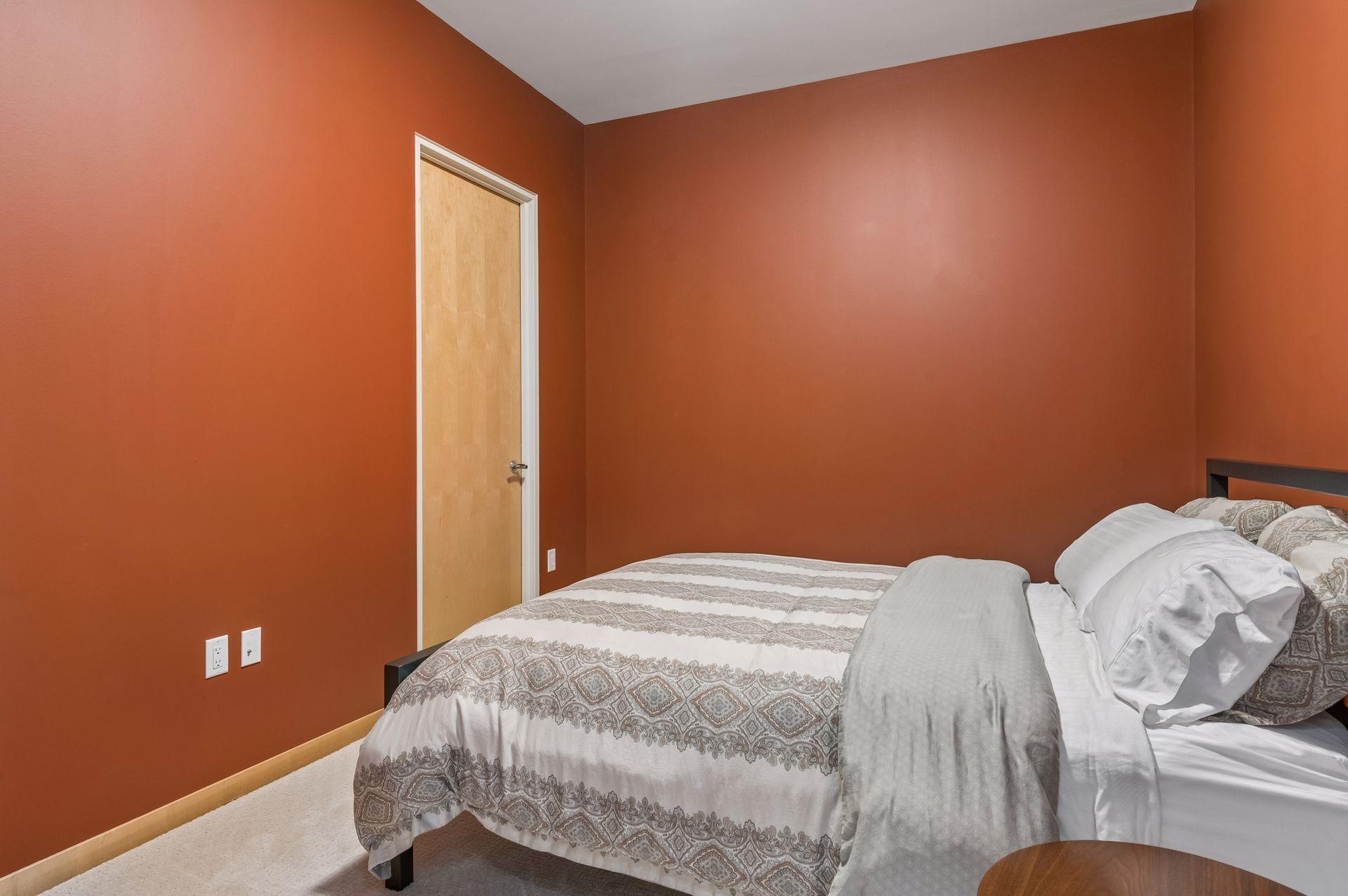 201 S 11th Street Unit: 430