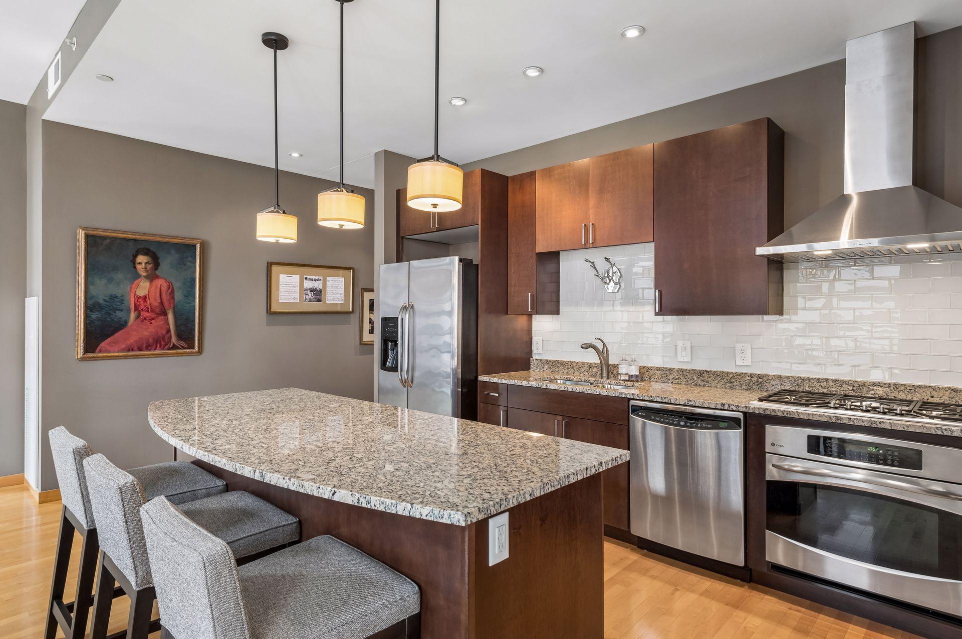 201 S 11th Street Unit: 430