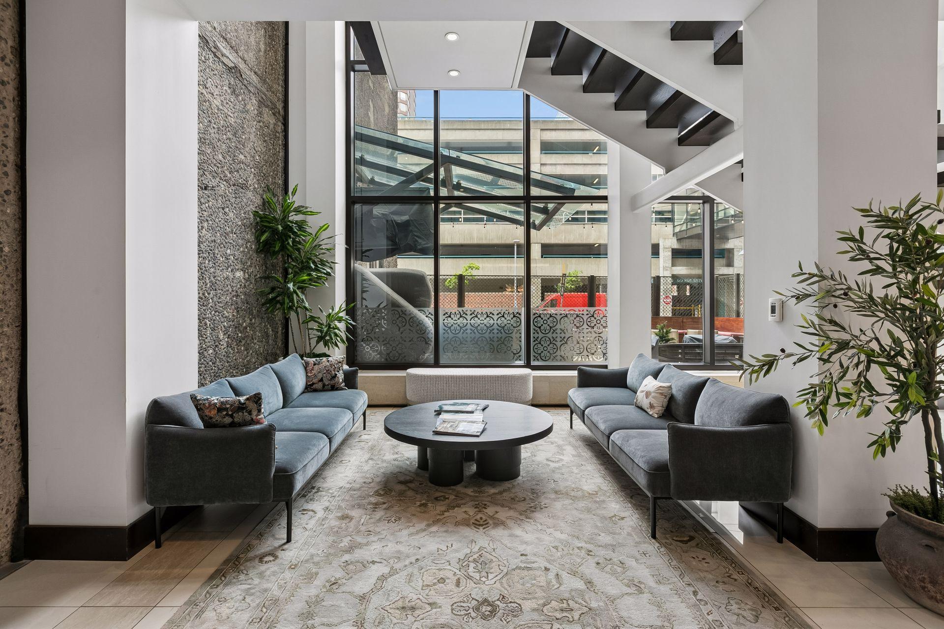 201 S 11th Street Unit: 430