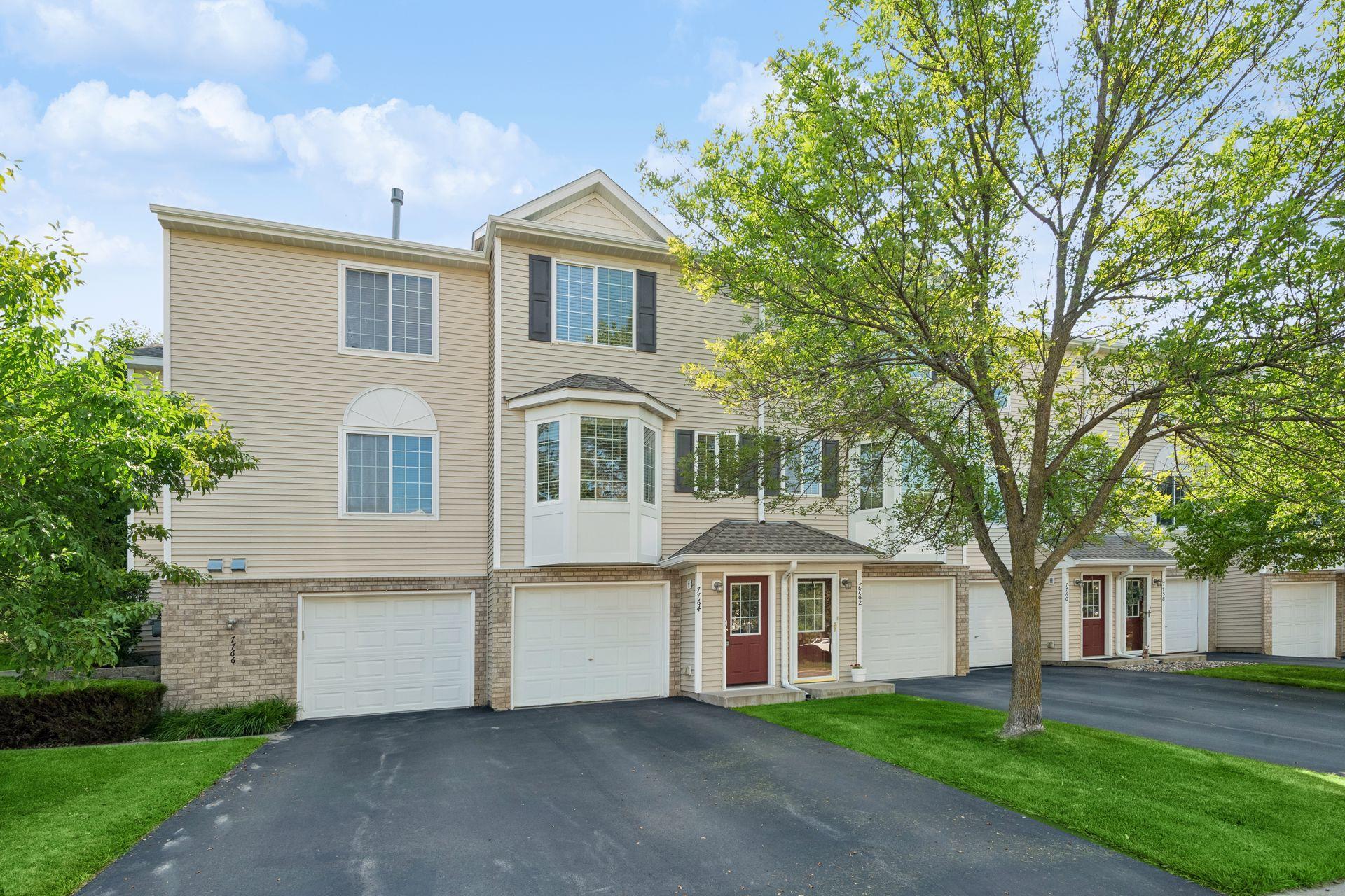 7764 Arboretum Village