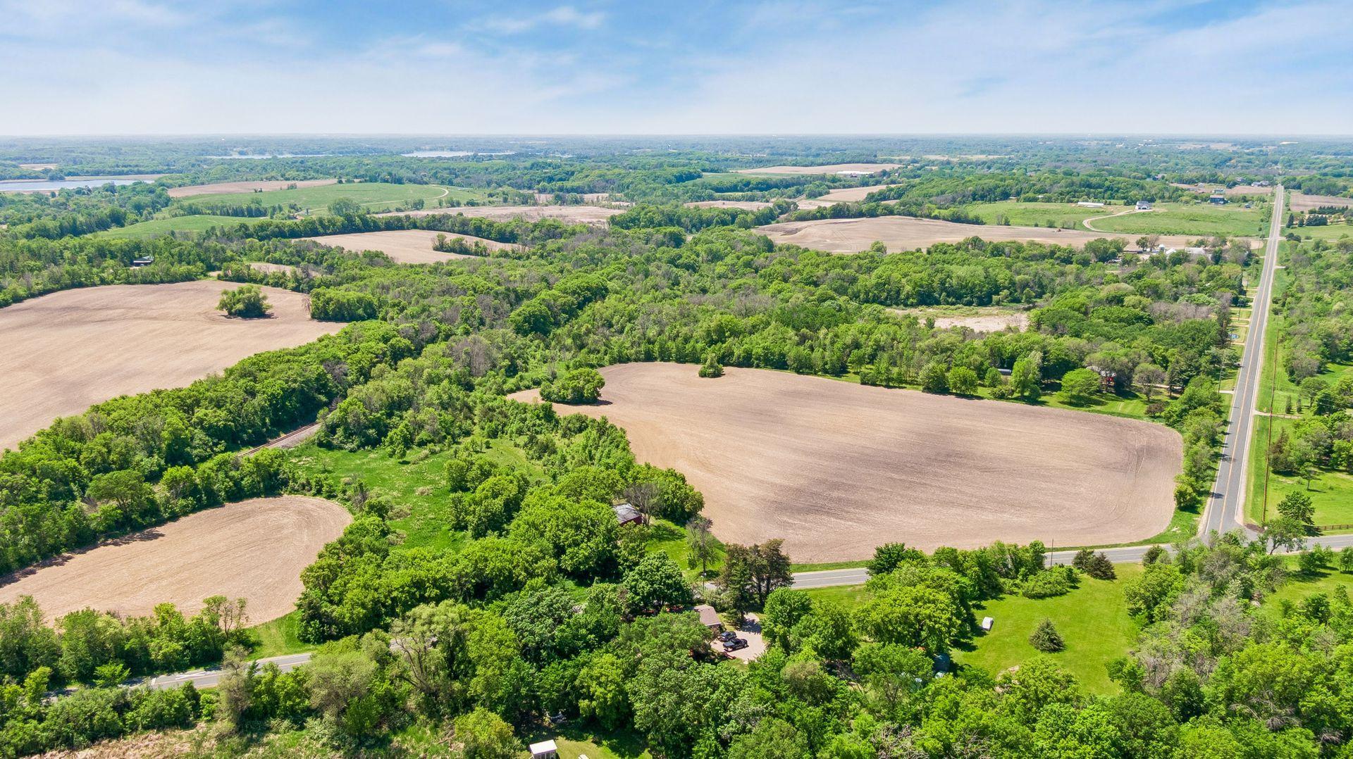 3305 Pioneer Trail