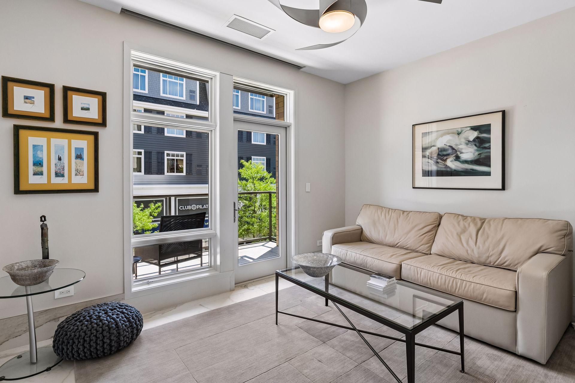 875 Lake Street N Unit: 210