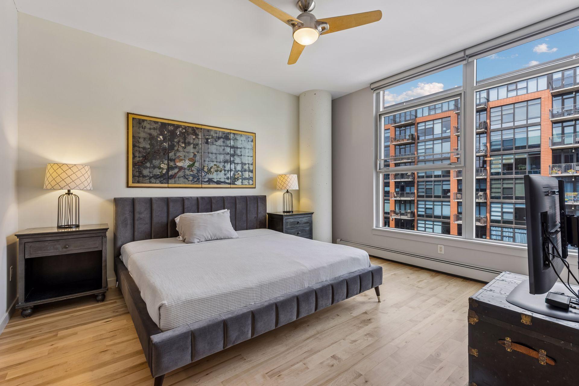 215 10th Avenue S Unit: 633