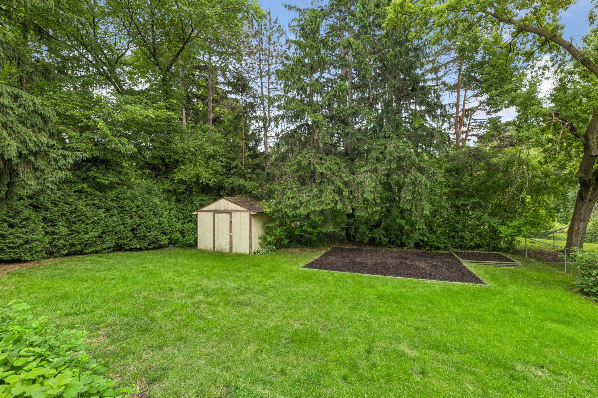 2167 Watertown Road