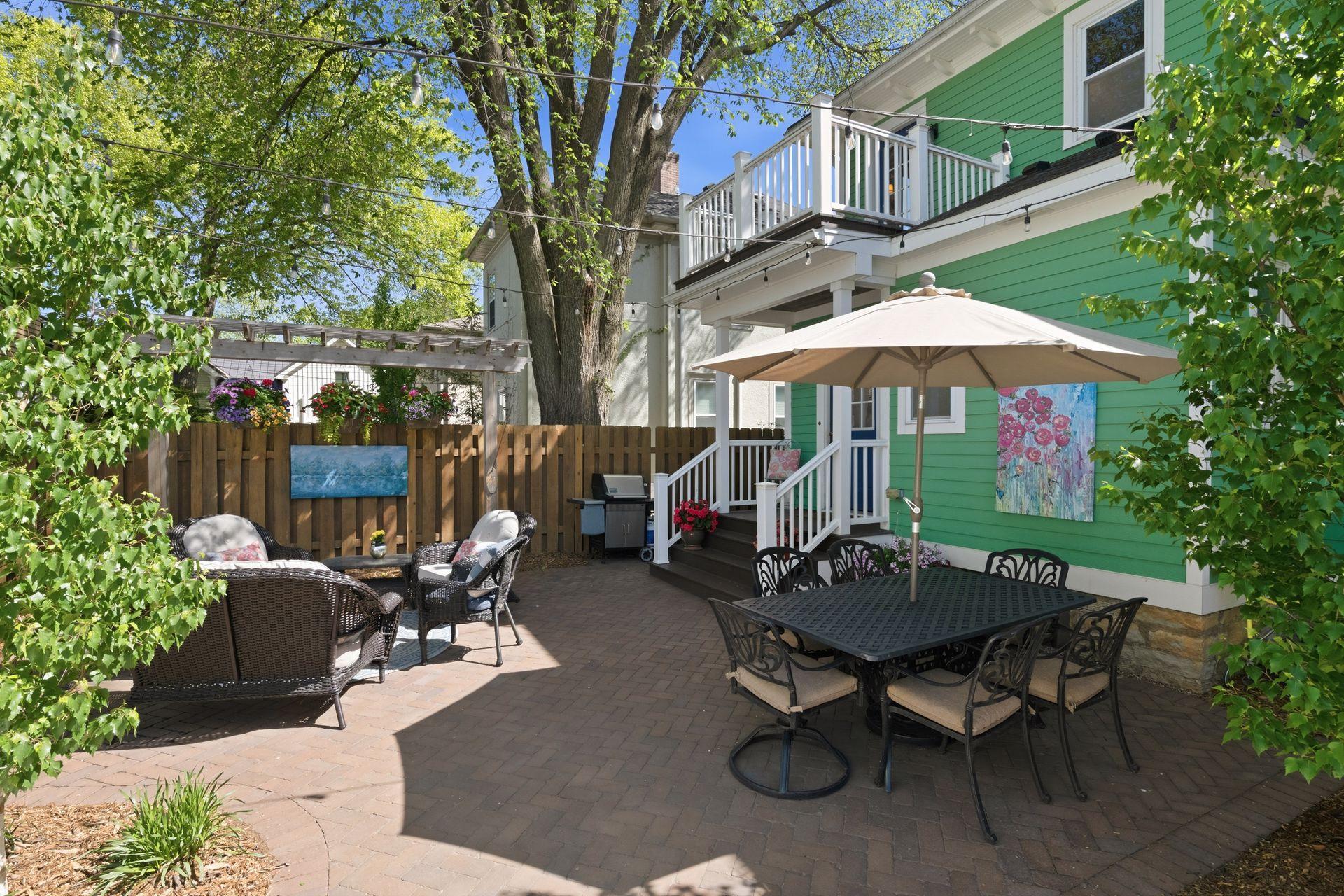 3212 Irving Avenue S