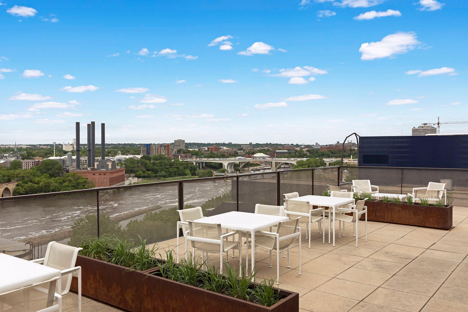 750 S 2nd Street Unit: 404