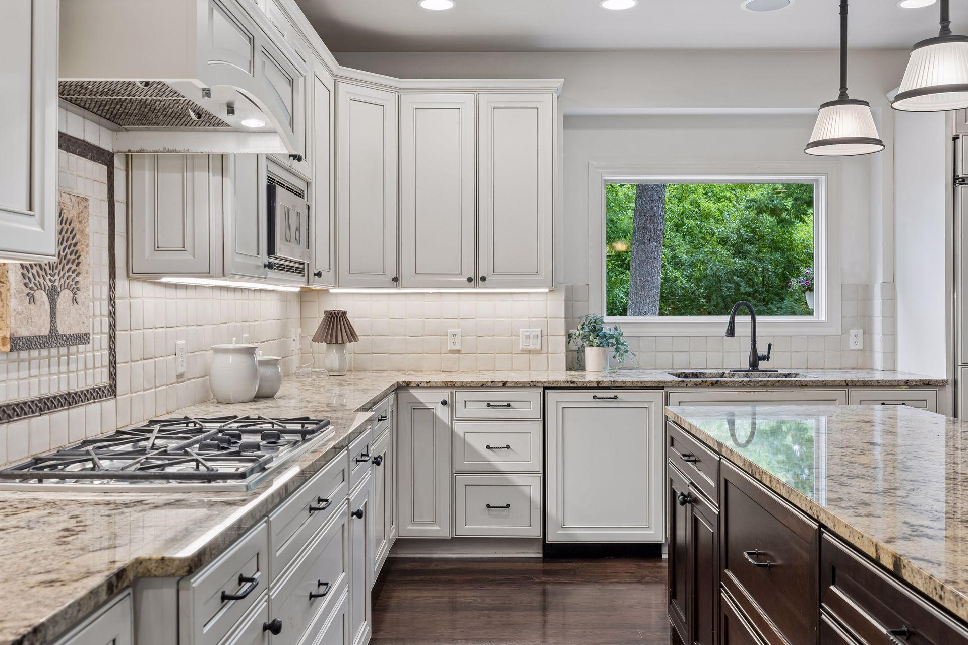 2647 Plymouth Road