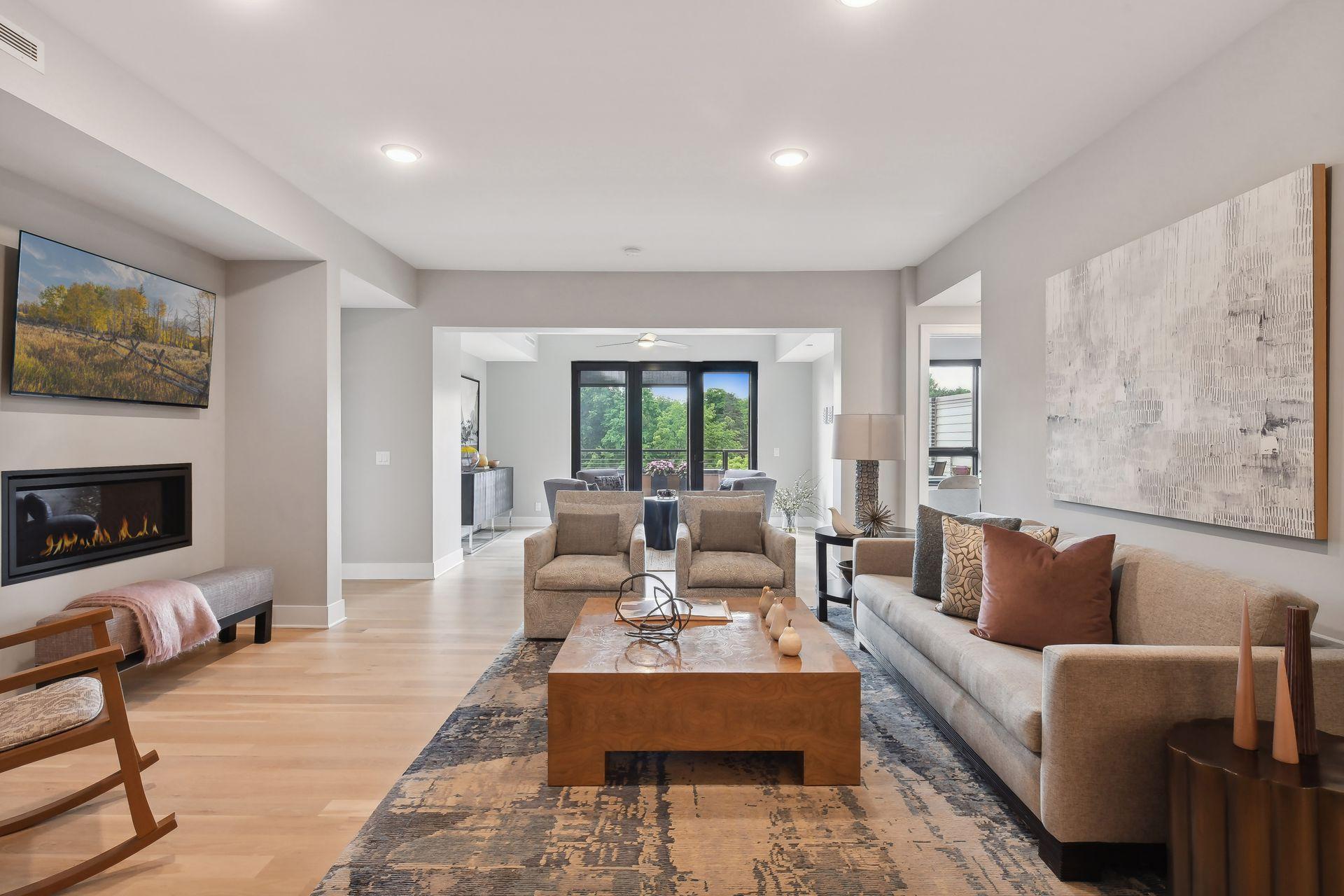 222 Ferndale Road S Unit: 303