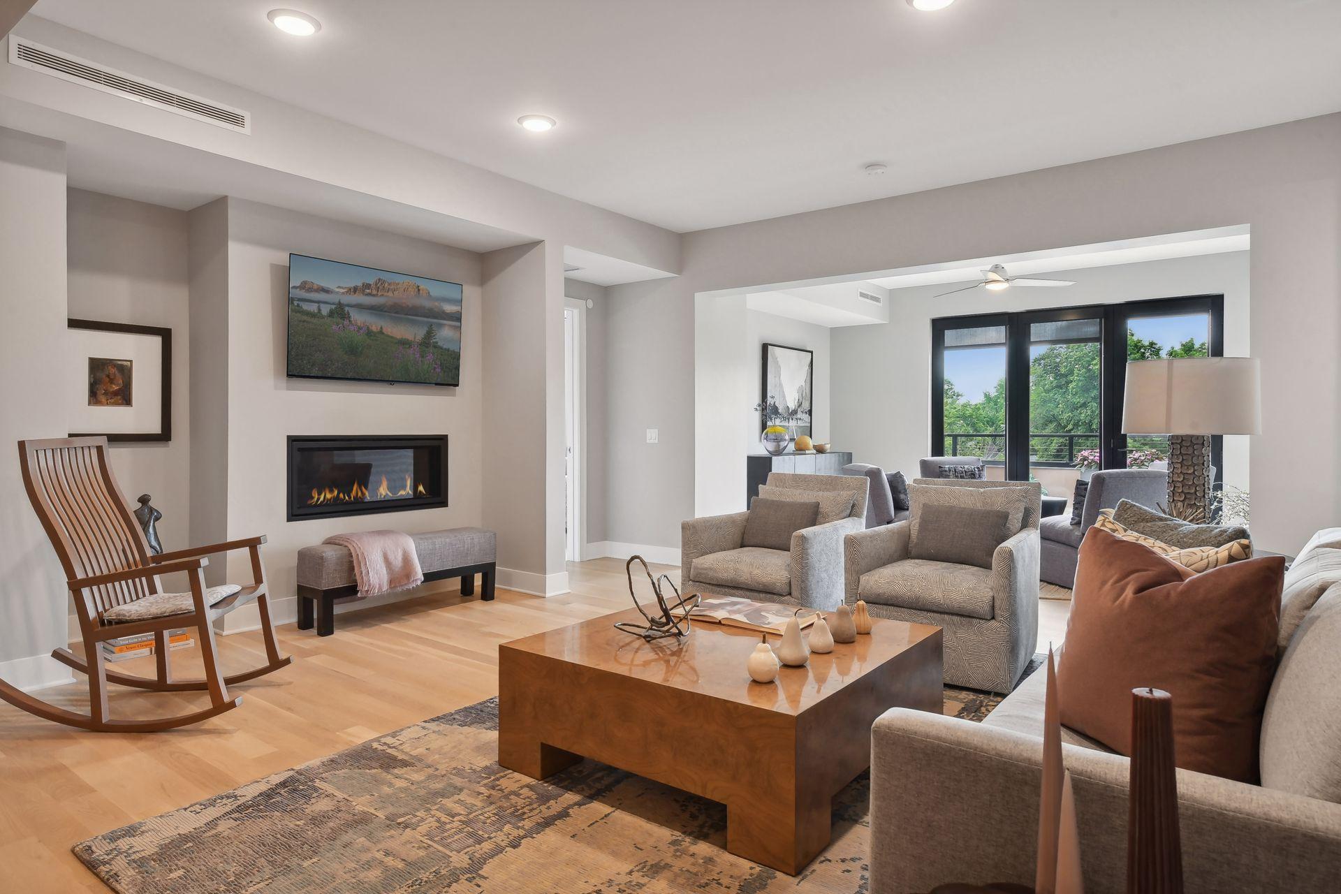 222 Ferndale Road S Unit: 303