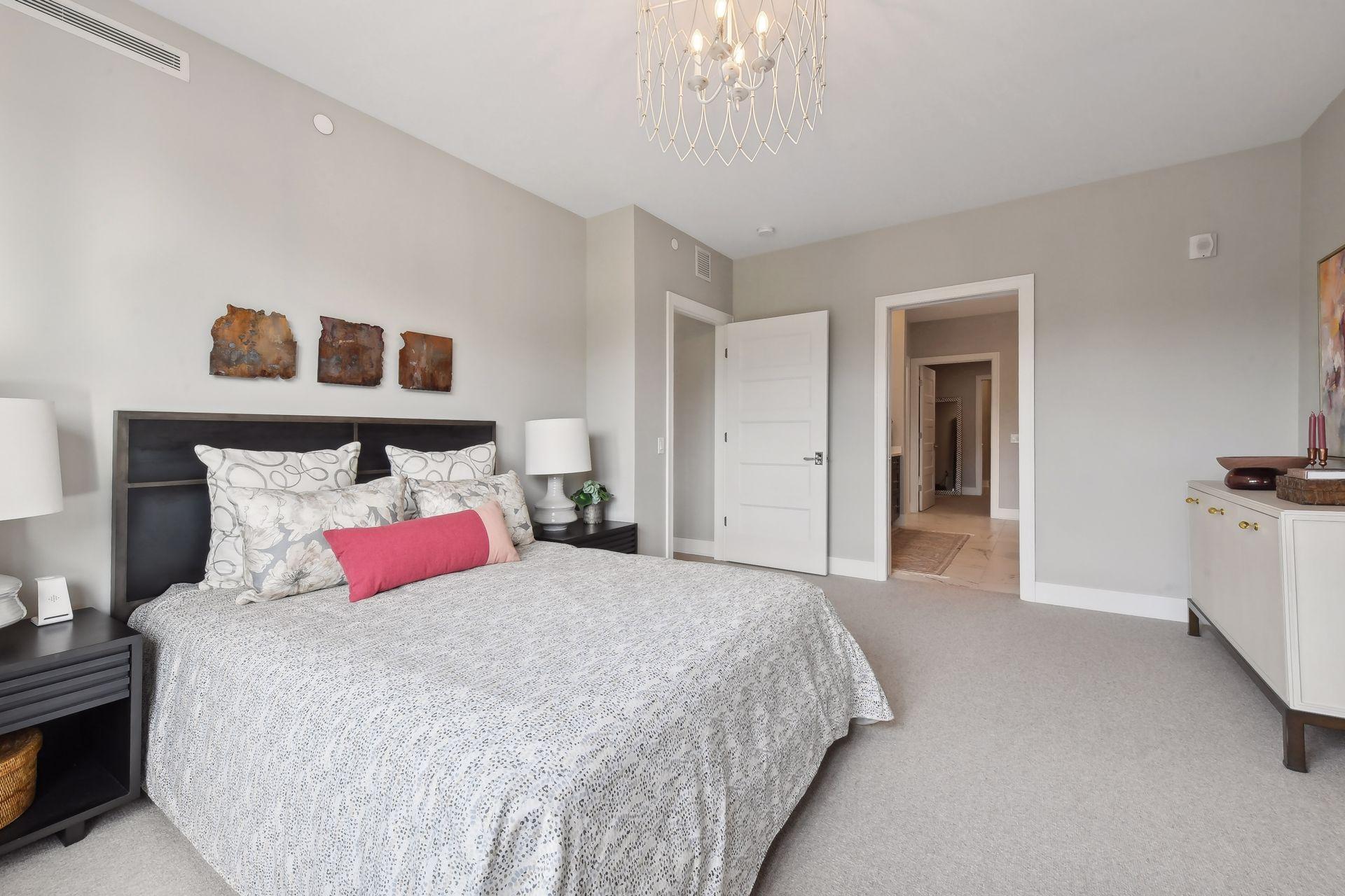222 Ferndale Road S Unit: 303