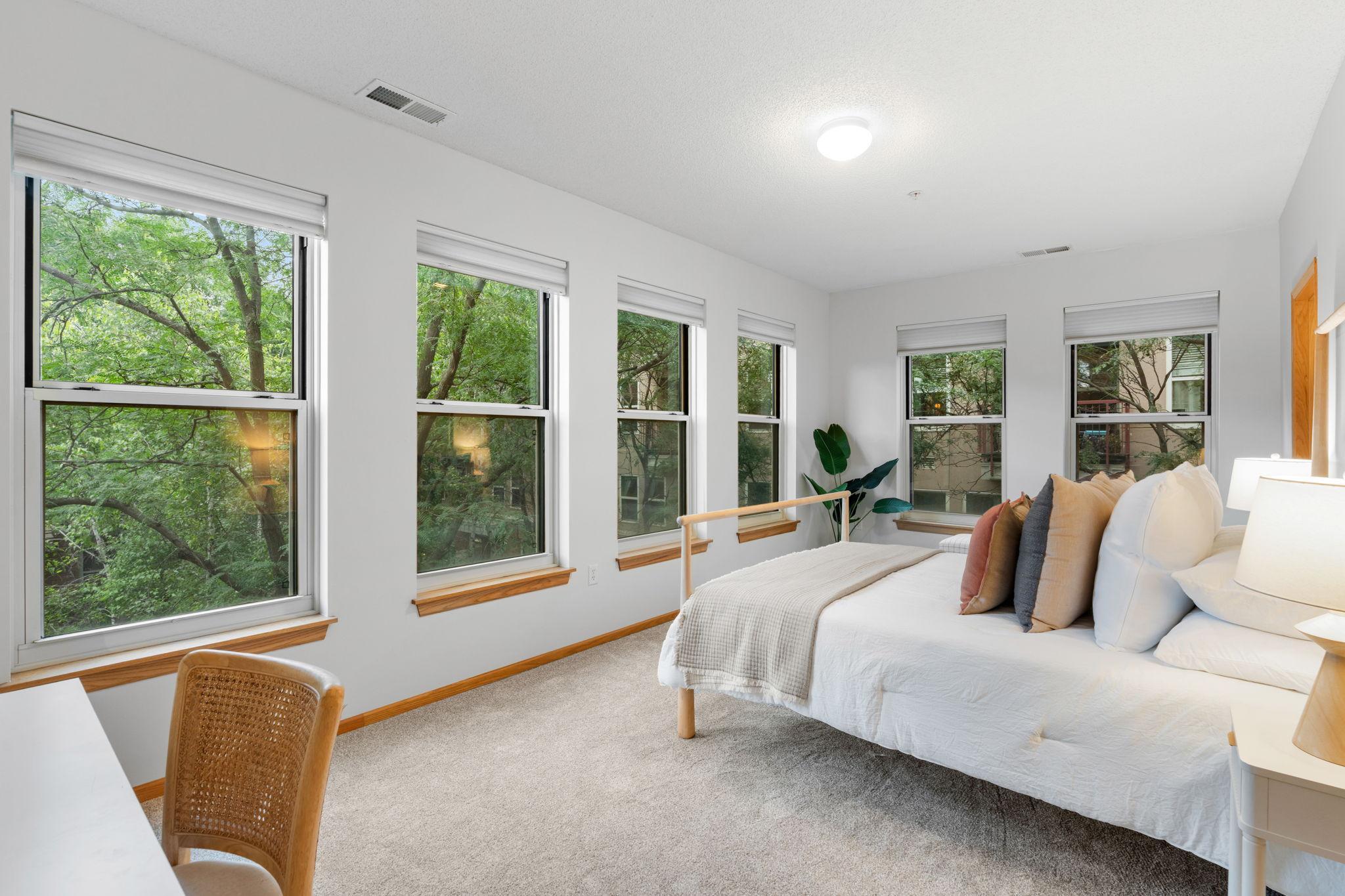 580 N 2nd Street Unit: 406