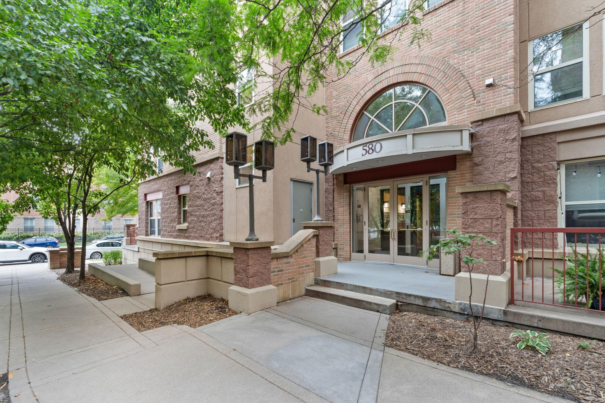 580 N 2nd Street Unit: 406
