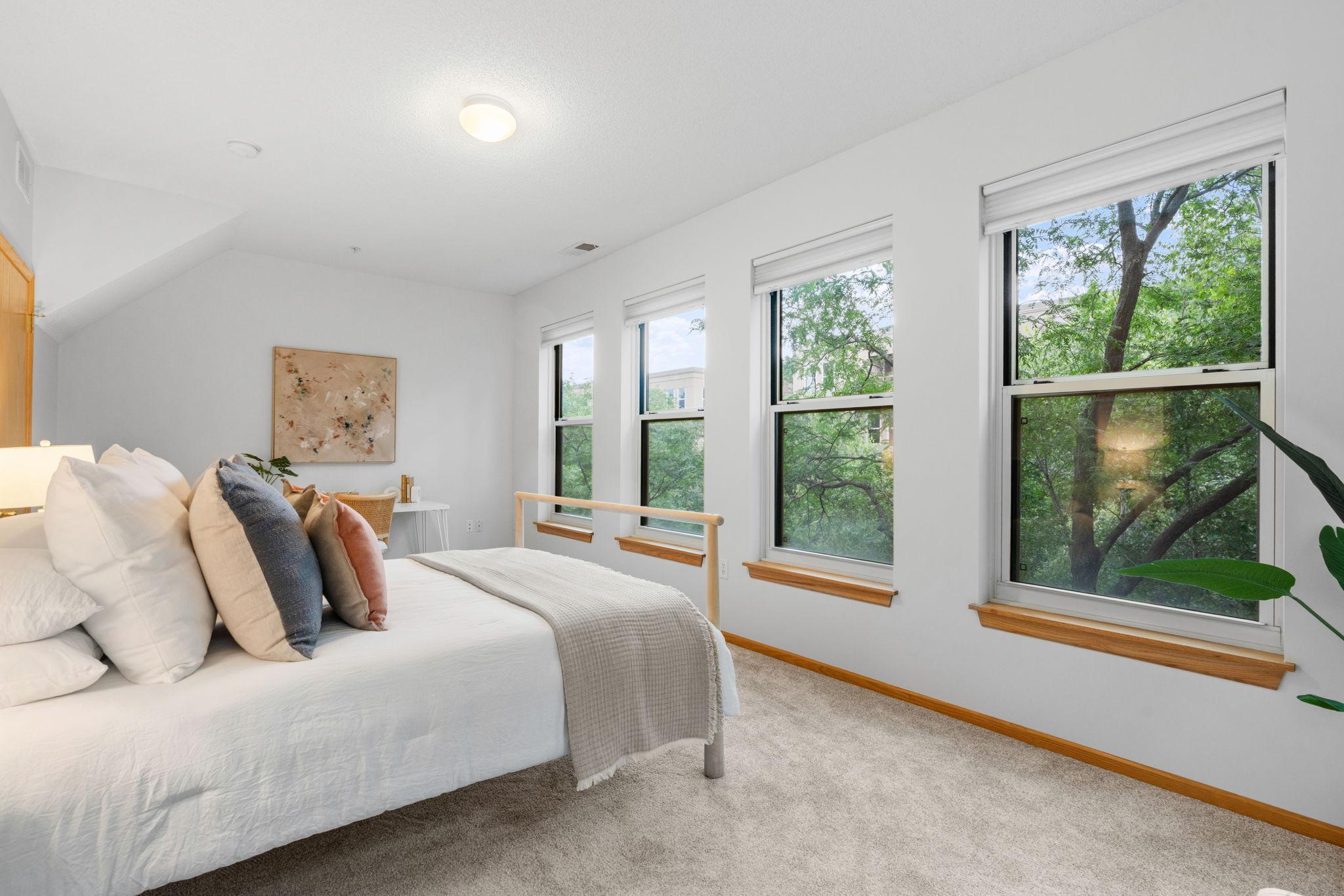 580 N 2nd Street Unit: 406
