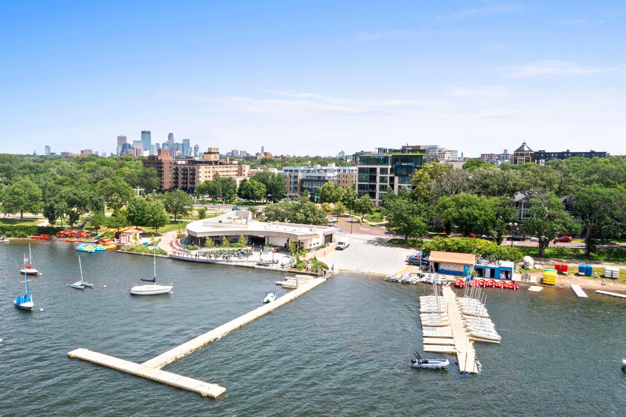 1805 W Lake Street Unit: 502