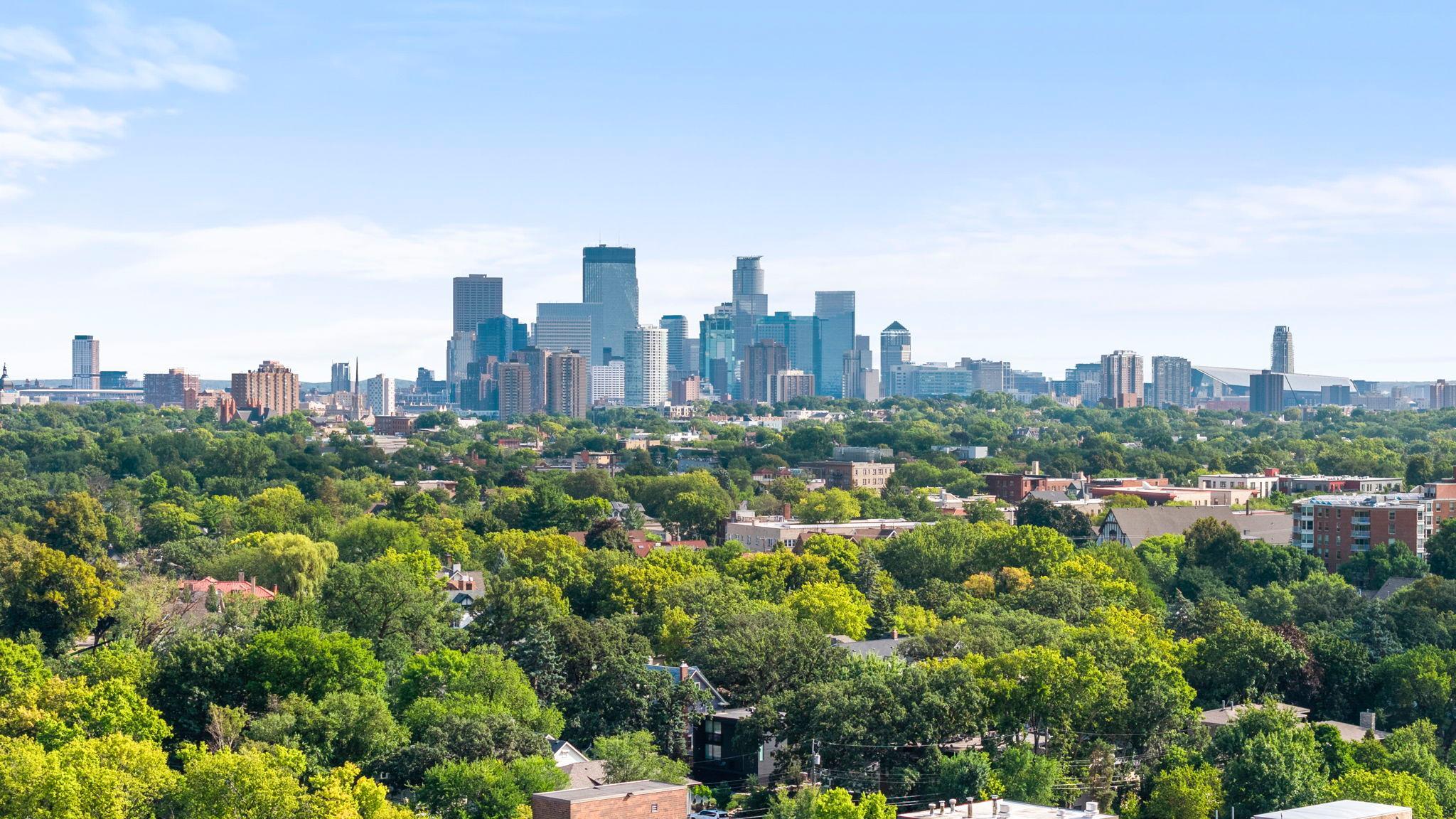 1805 W Lake Street Unit: 502