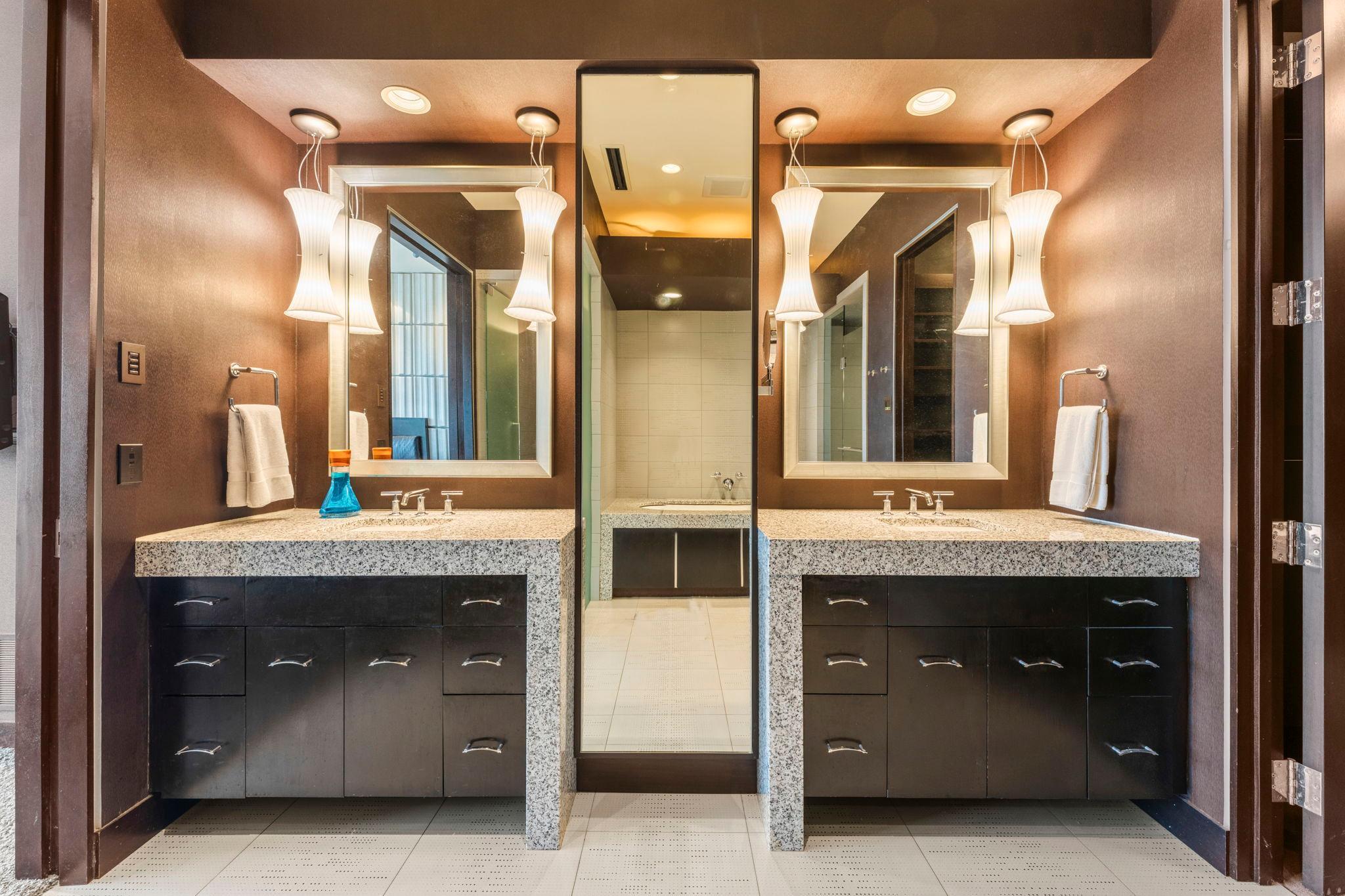 1805 W Lake Street Unit: 502