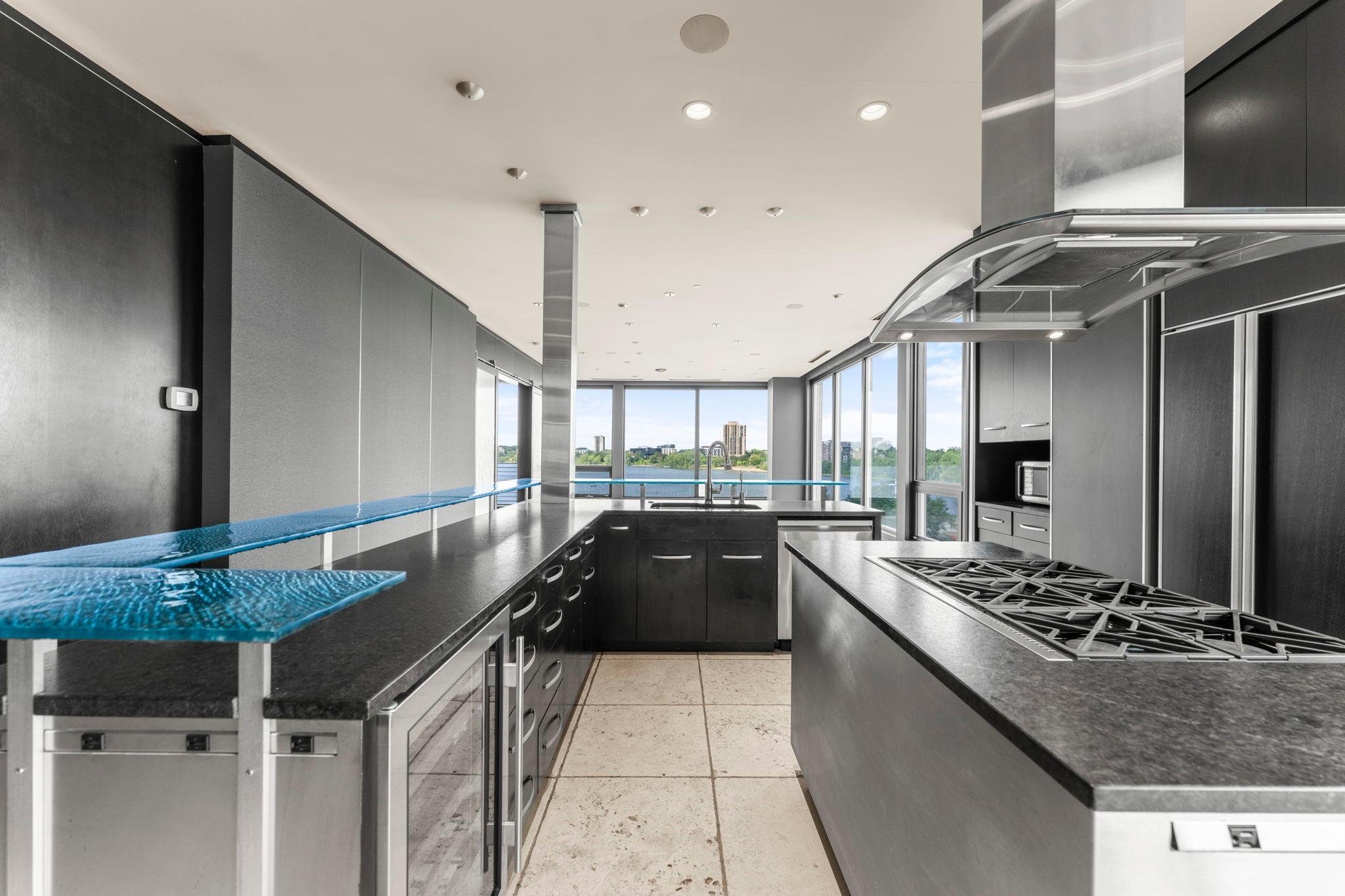 1805 W Lake Street Unit: 502