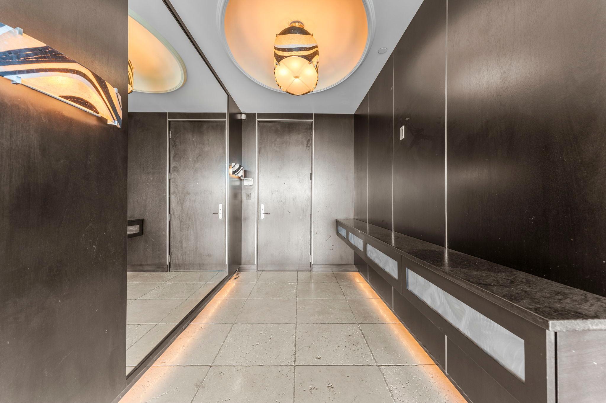 1805 W Lake Street Unit: 502