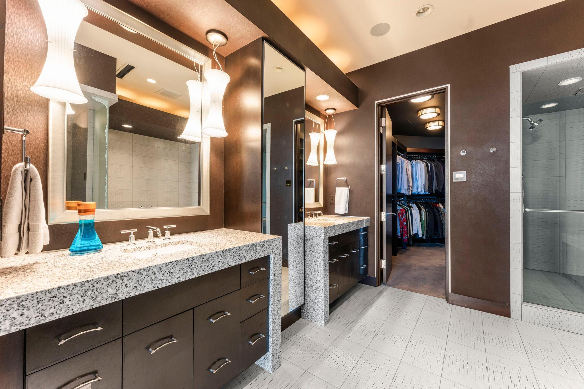 1805 W Lake Street Unit: 502