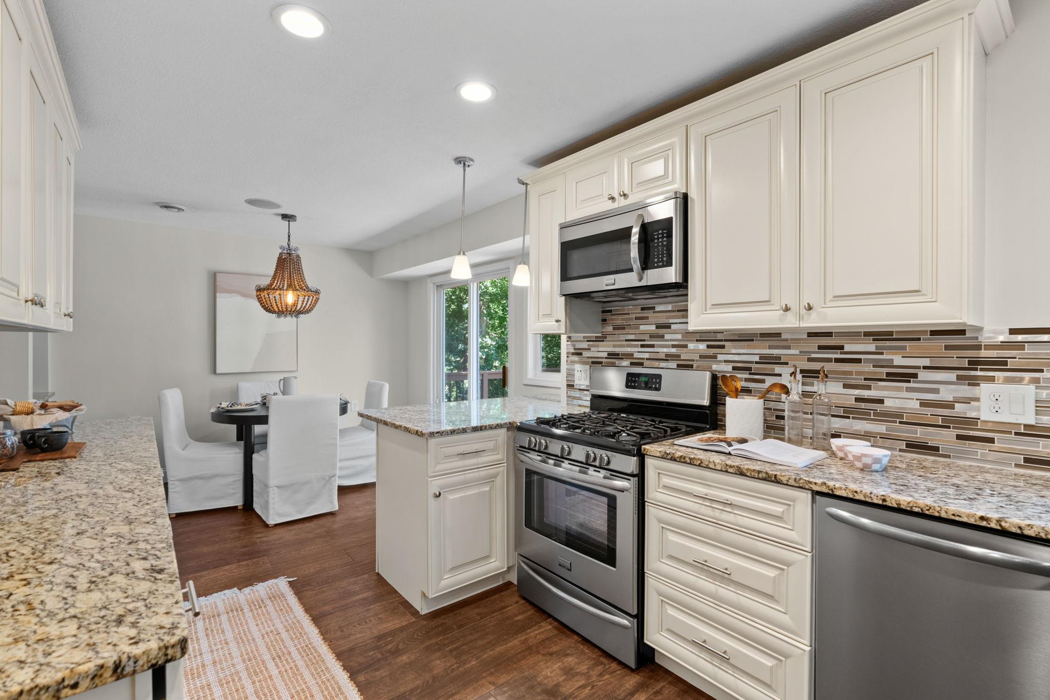 12918 Rutledge Circle