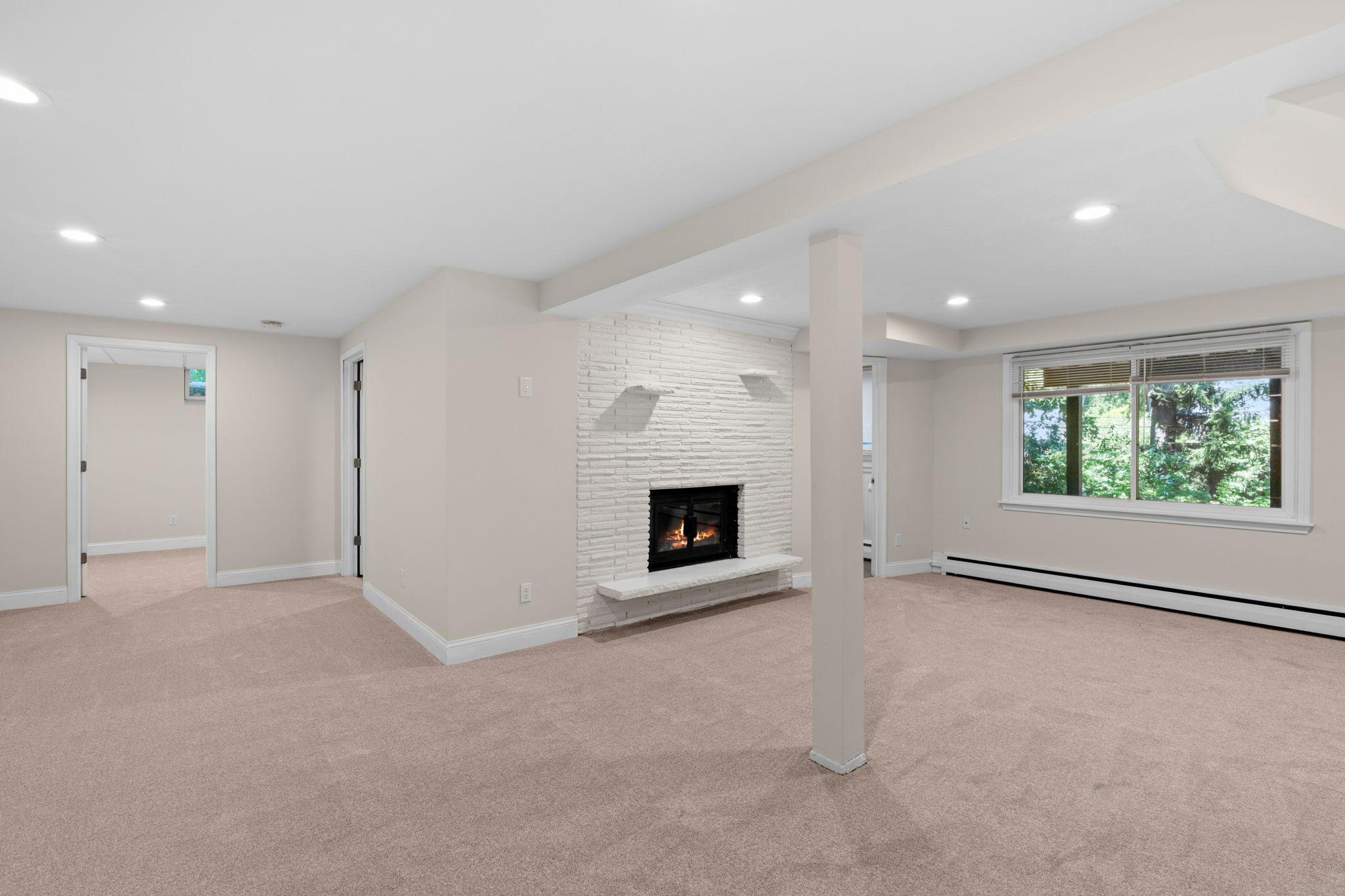 12918 Rutledge Circle