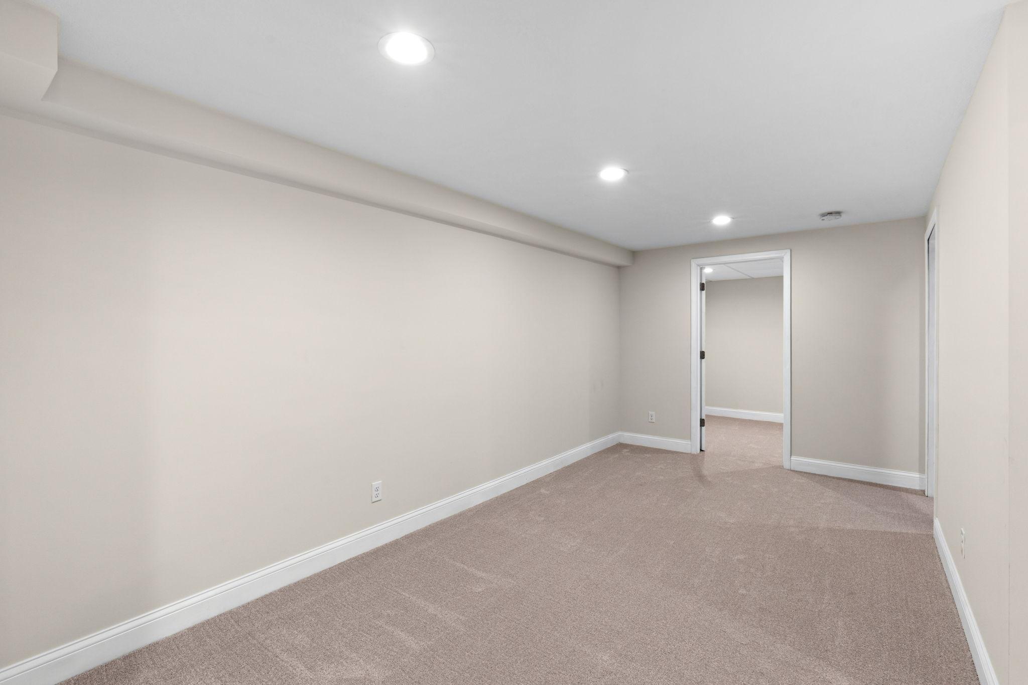12918 Rutledge Circle