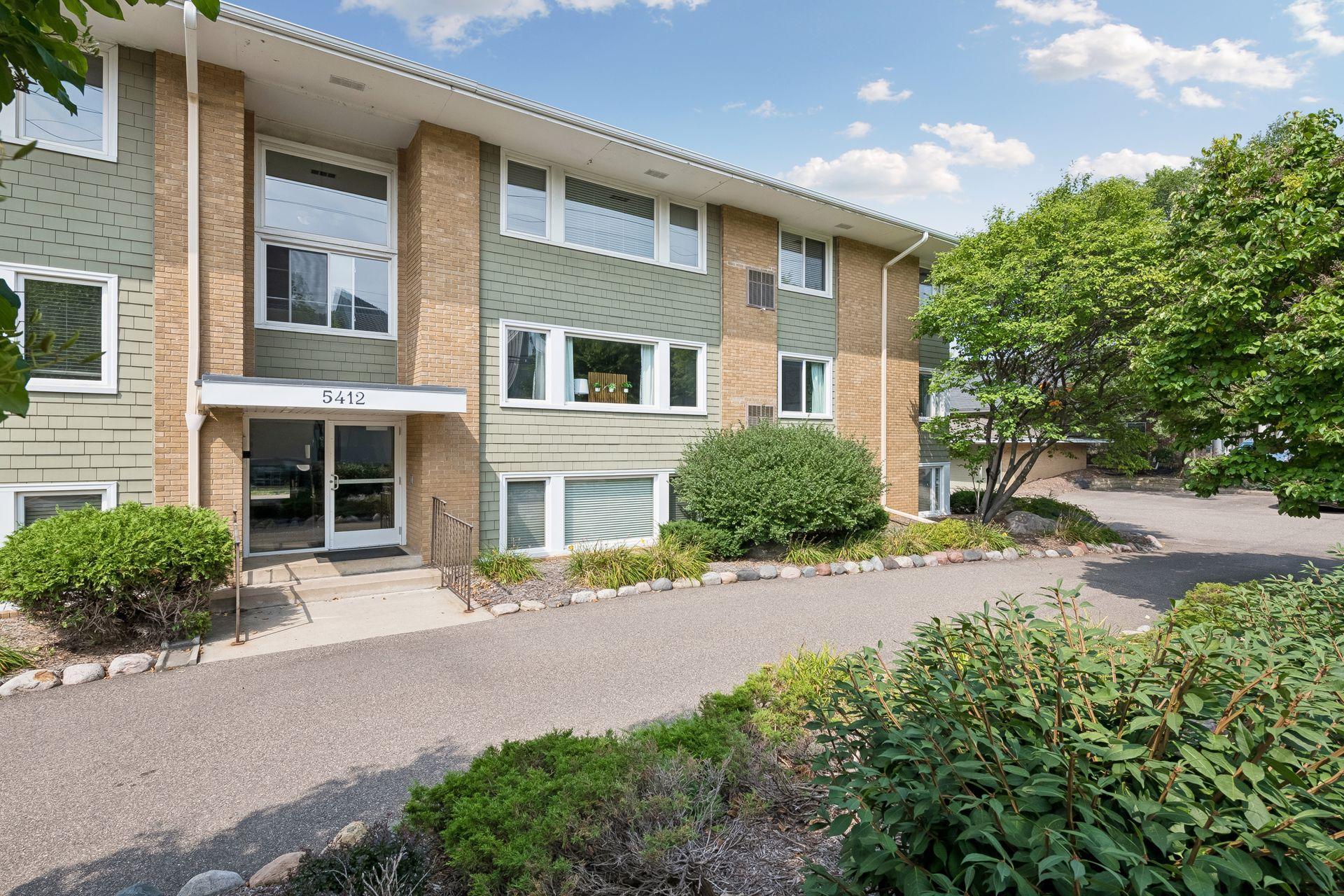 5412 France Avenue S Unit: 112