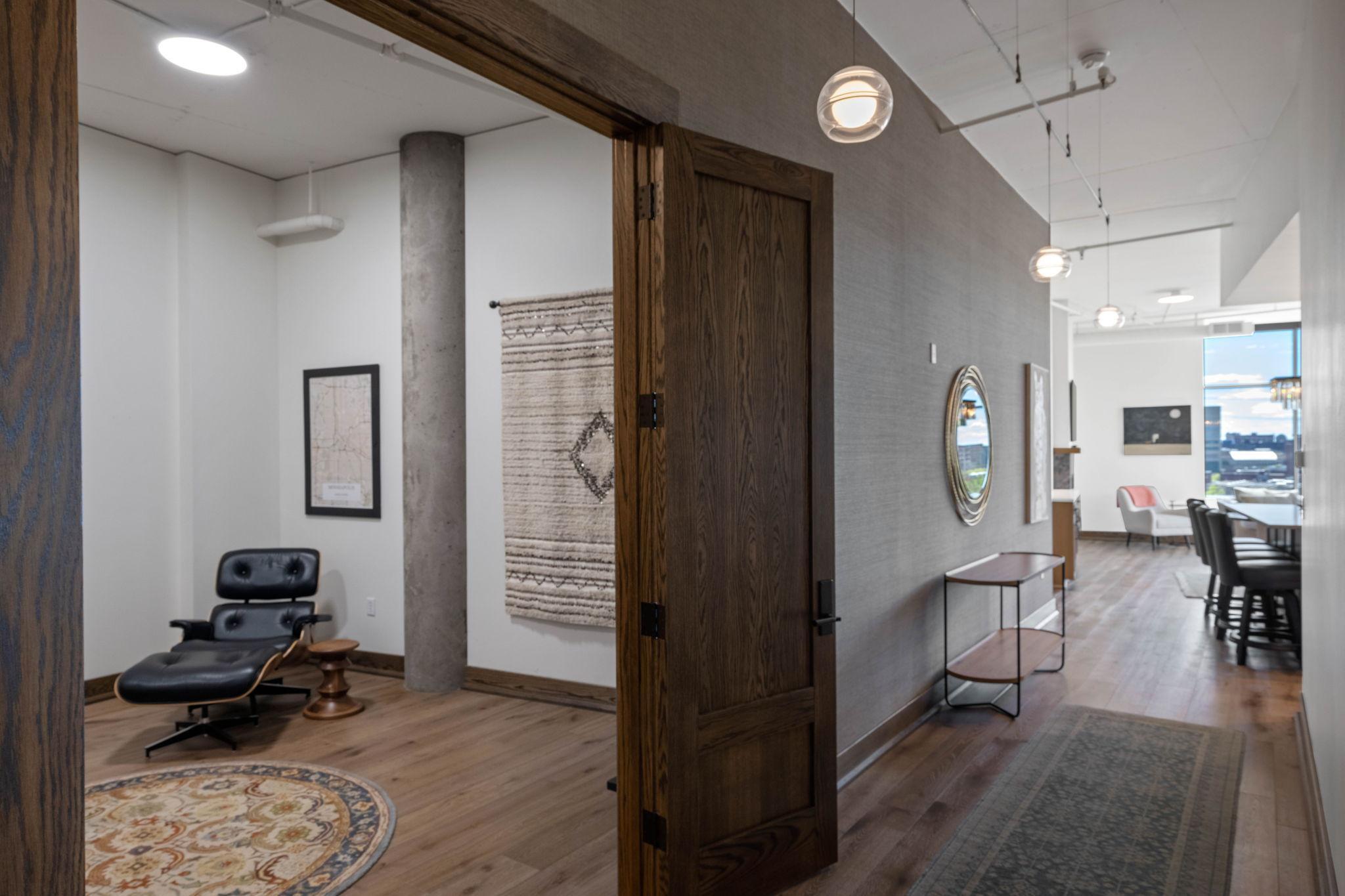 100 2nd Street NE Unit: A560