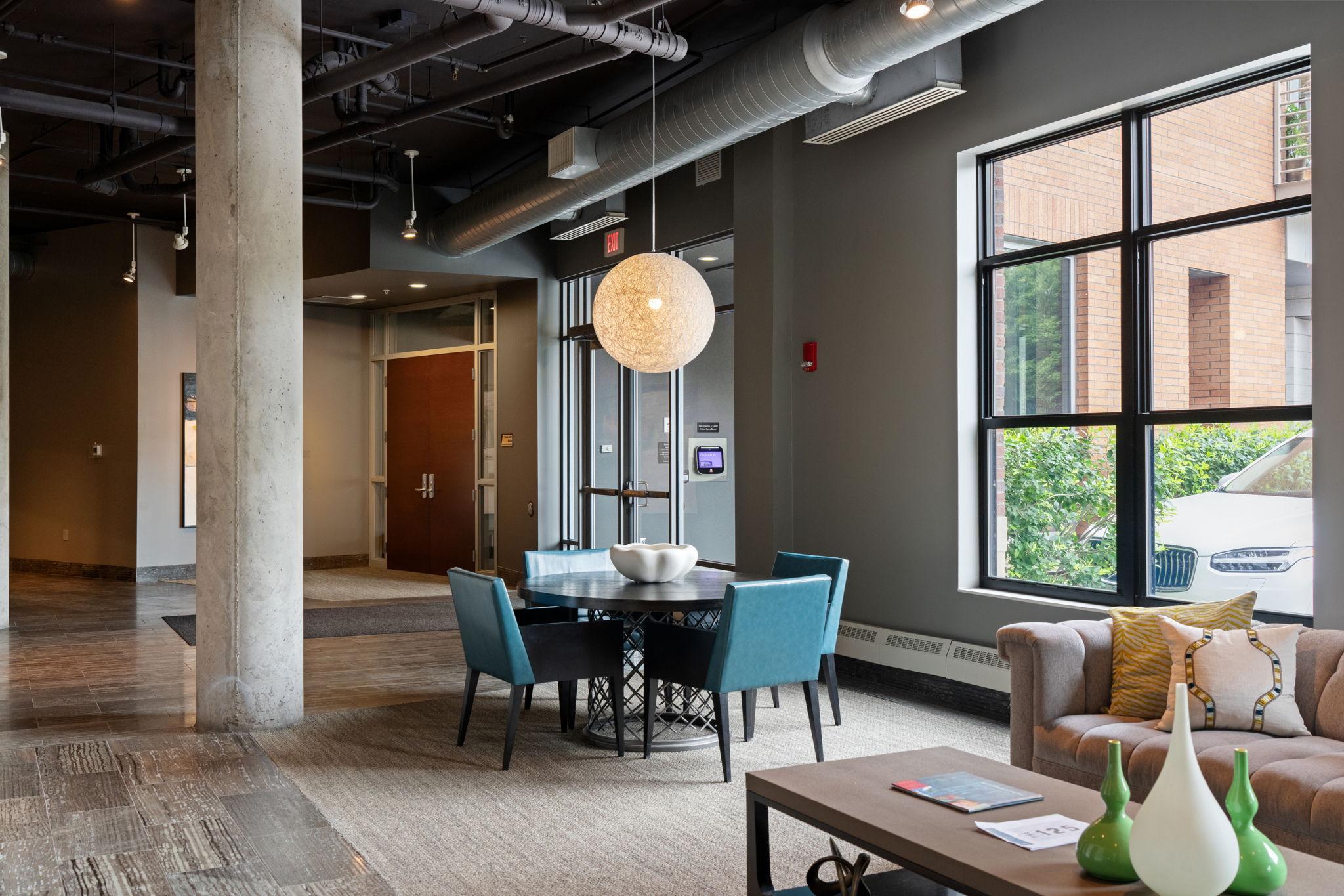 100 2nd Street NE Unit: A560