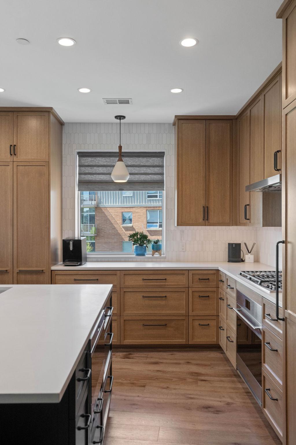 100 2nd Street NE Unit: A560
