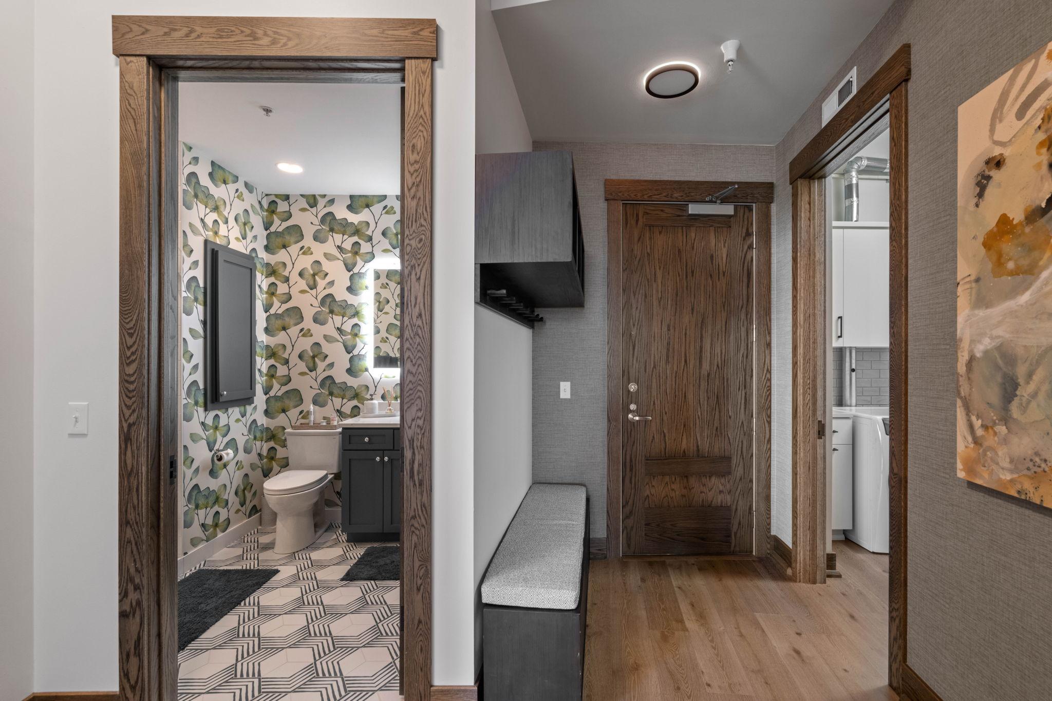 100 2nd Street NE Unit: A560