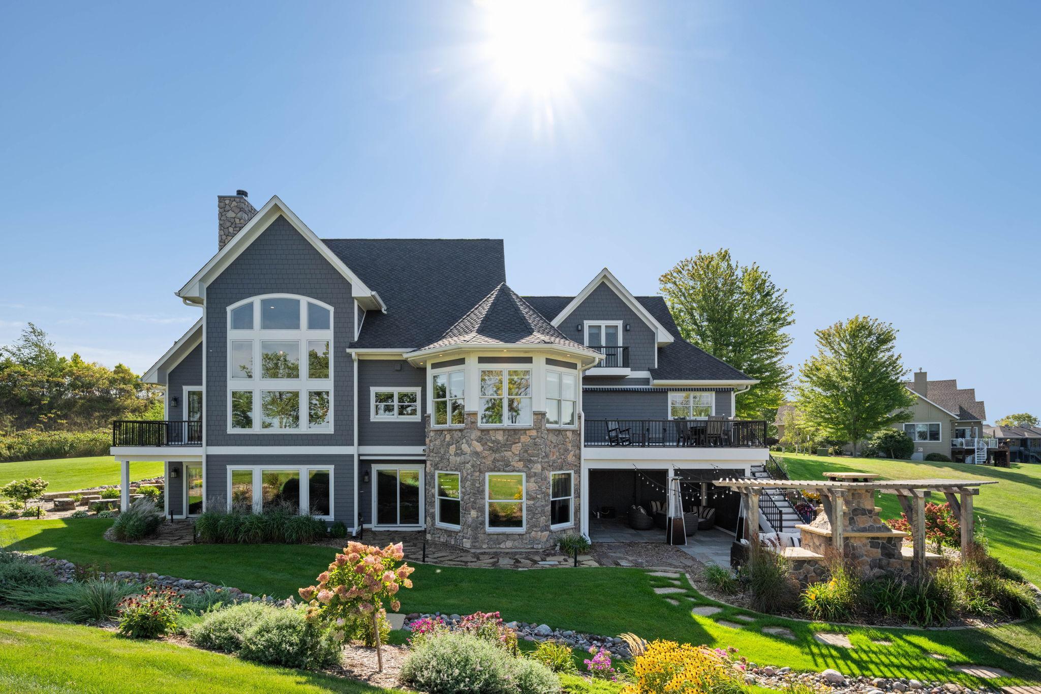 854 Beach Road