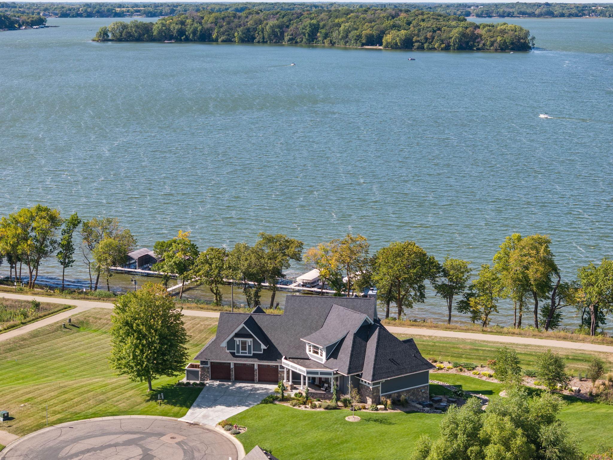 854 Beach Road