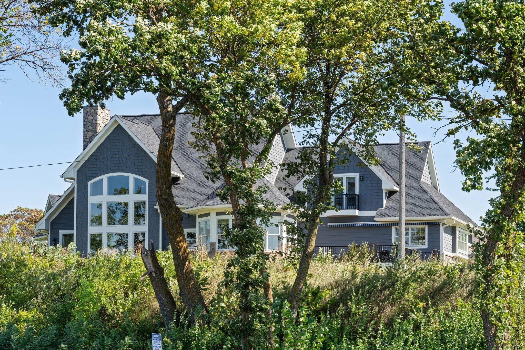 854 Beach Road