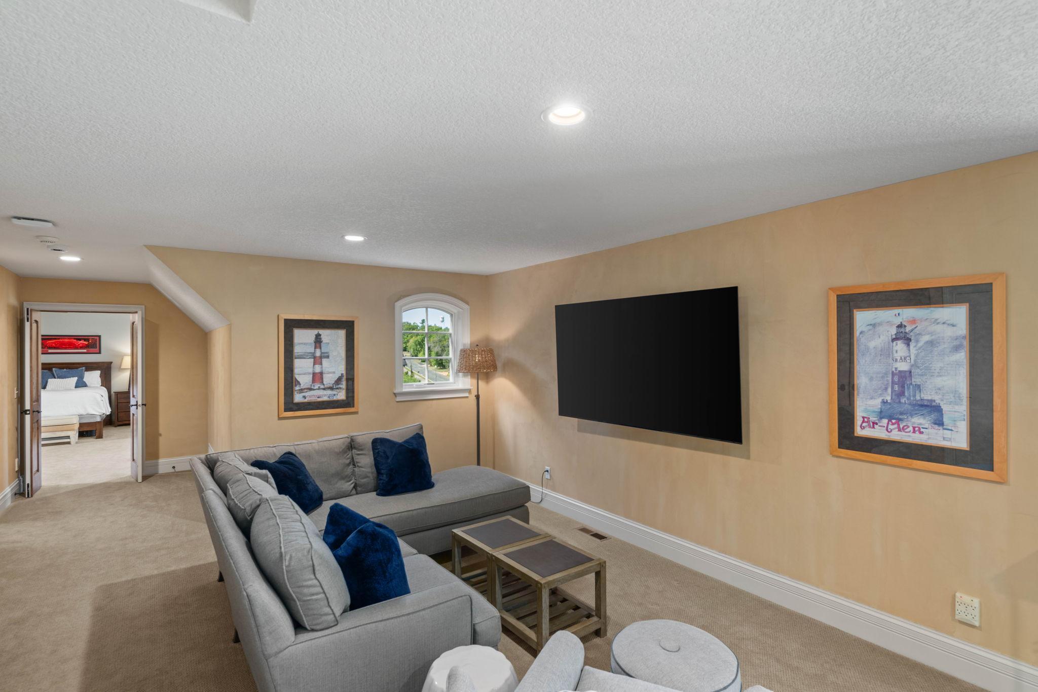 854 Beach Road