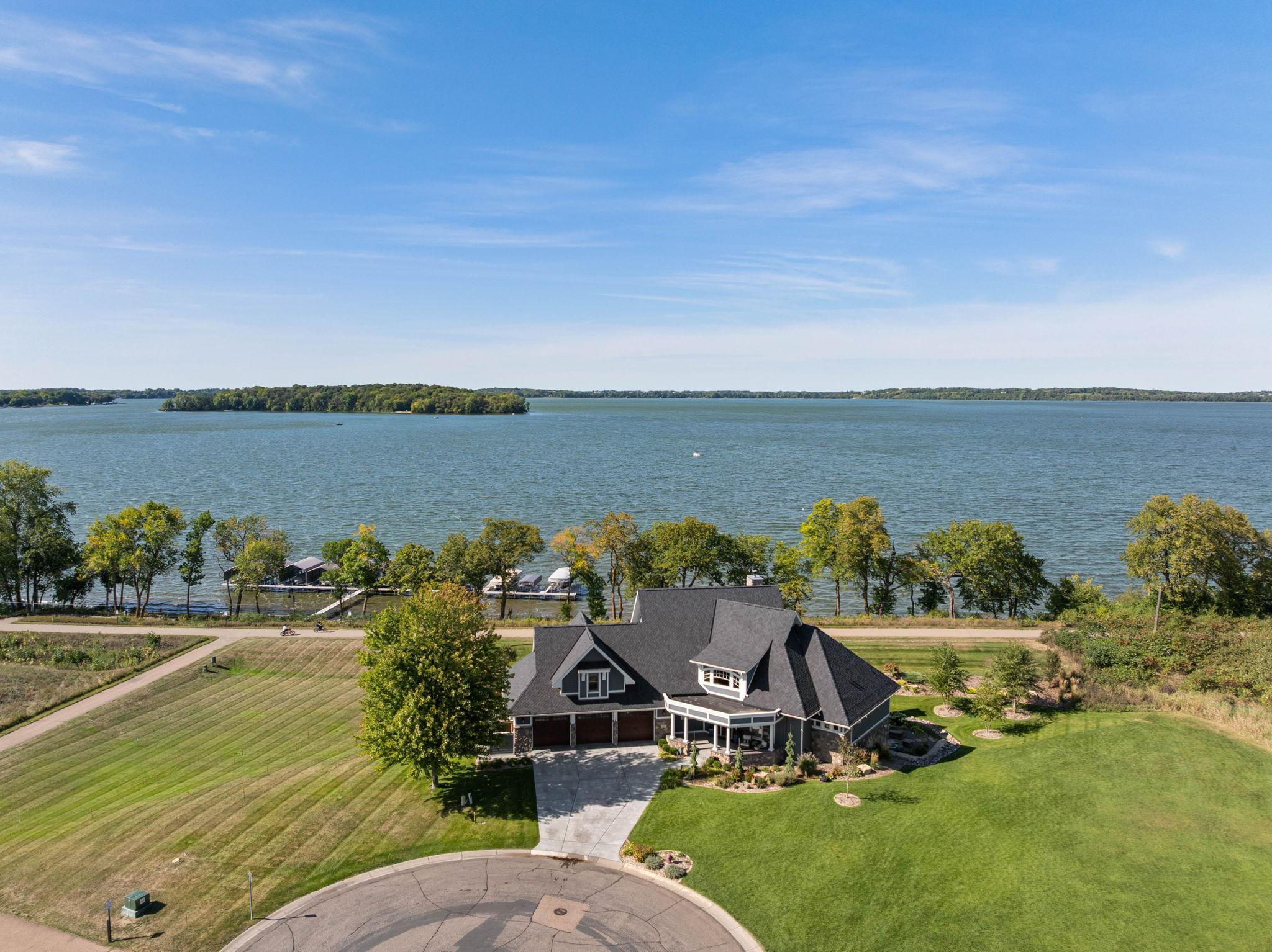 854 Beach Road