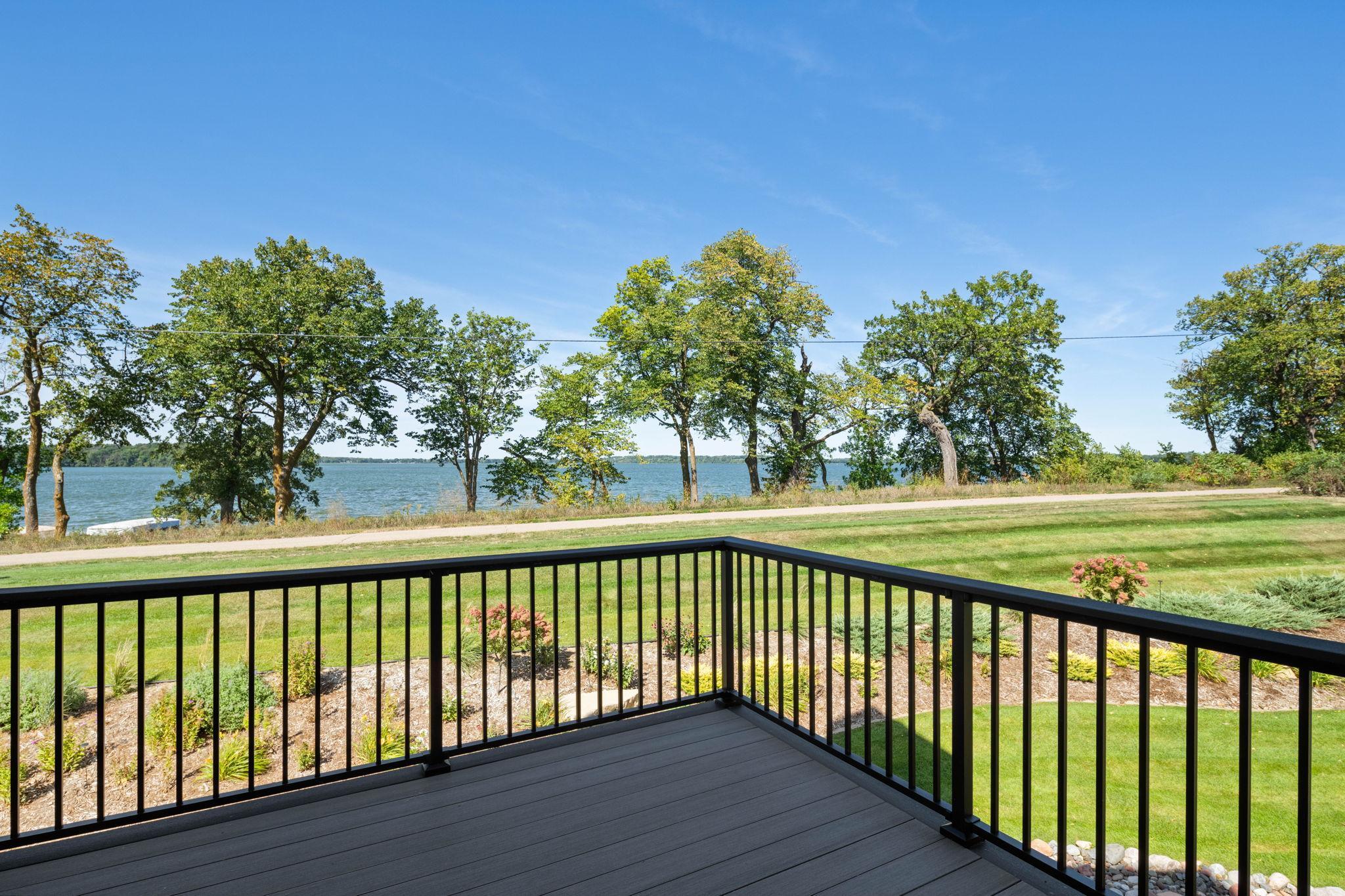 854 Beach Road