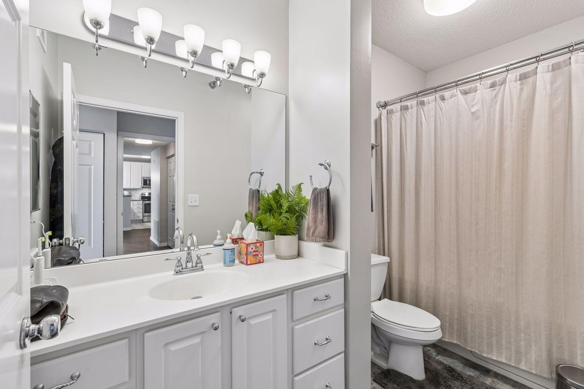 680 N 2nd Street Unit: 401