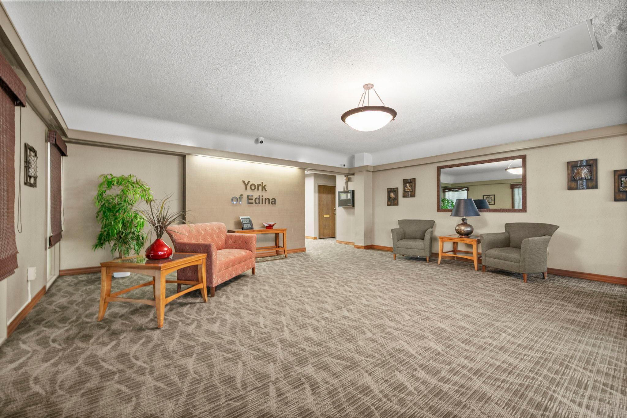 6450 York Avenue S Unit: 207