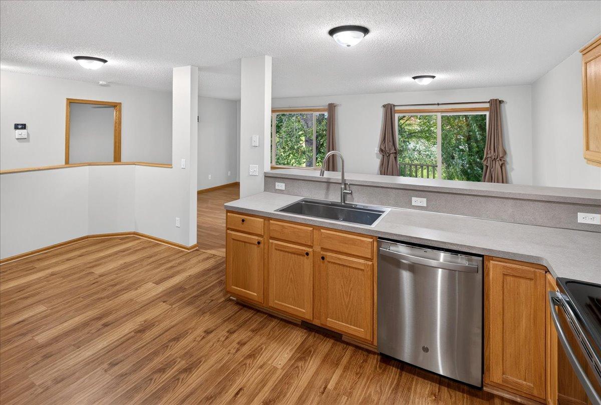 8002 Marsh Run Court
