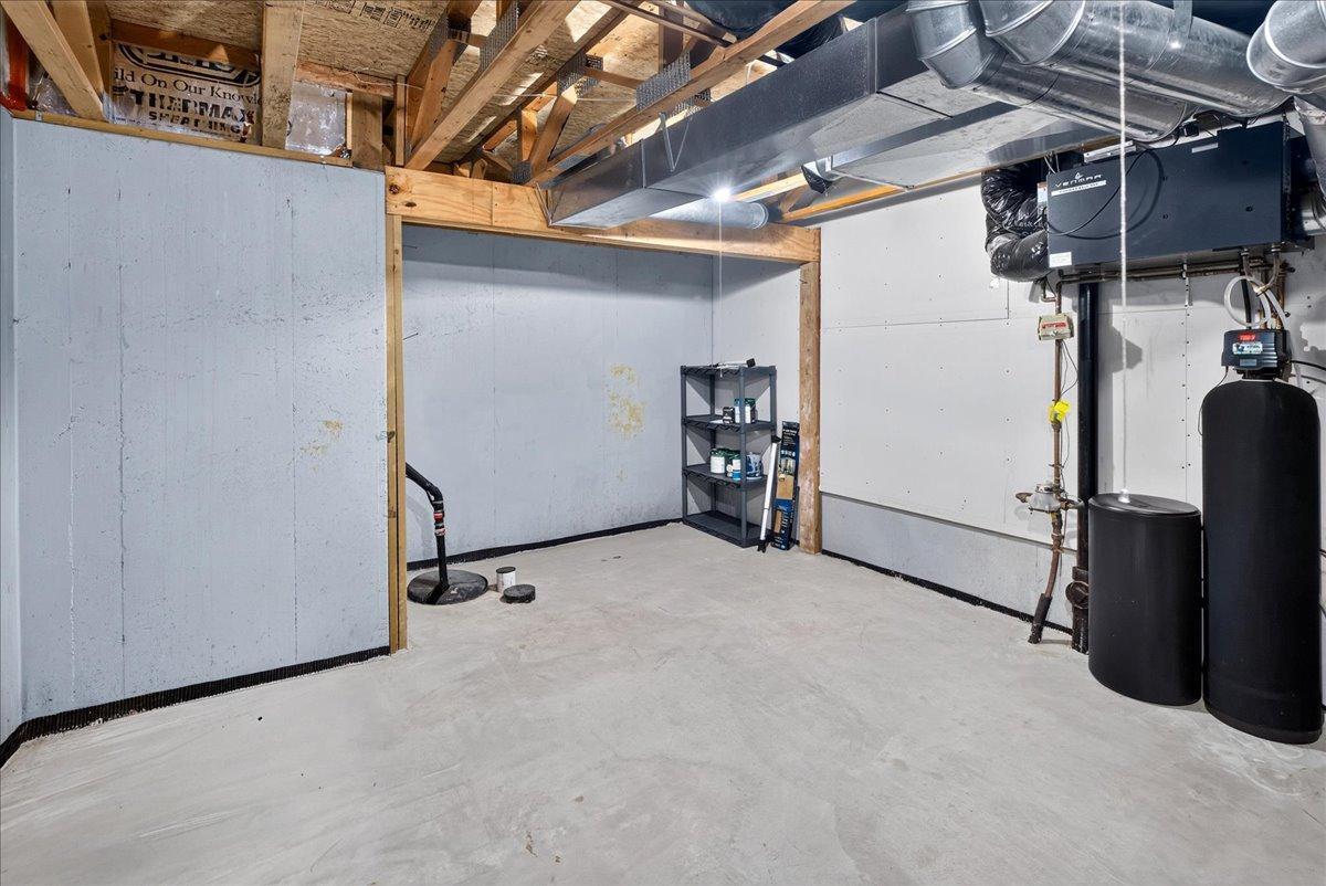 8002 Marsh Run Court