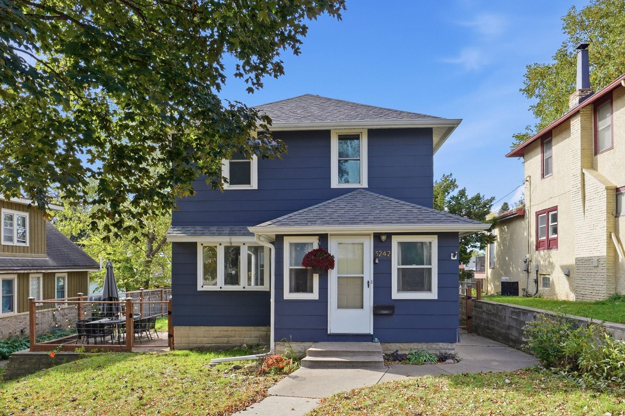 3242 Ulysses Street NE Minneapolis Mn Us 55418 Nst7158854